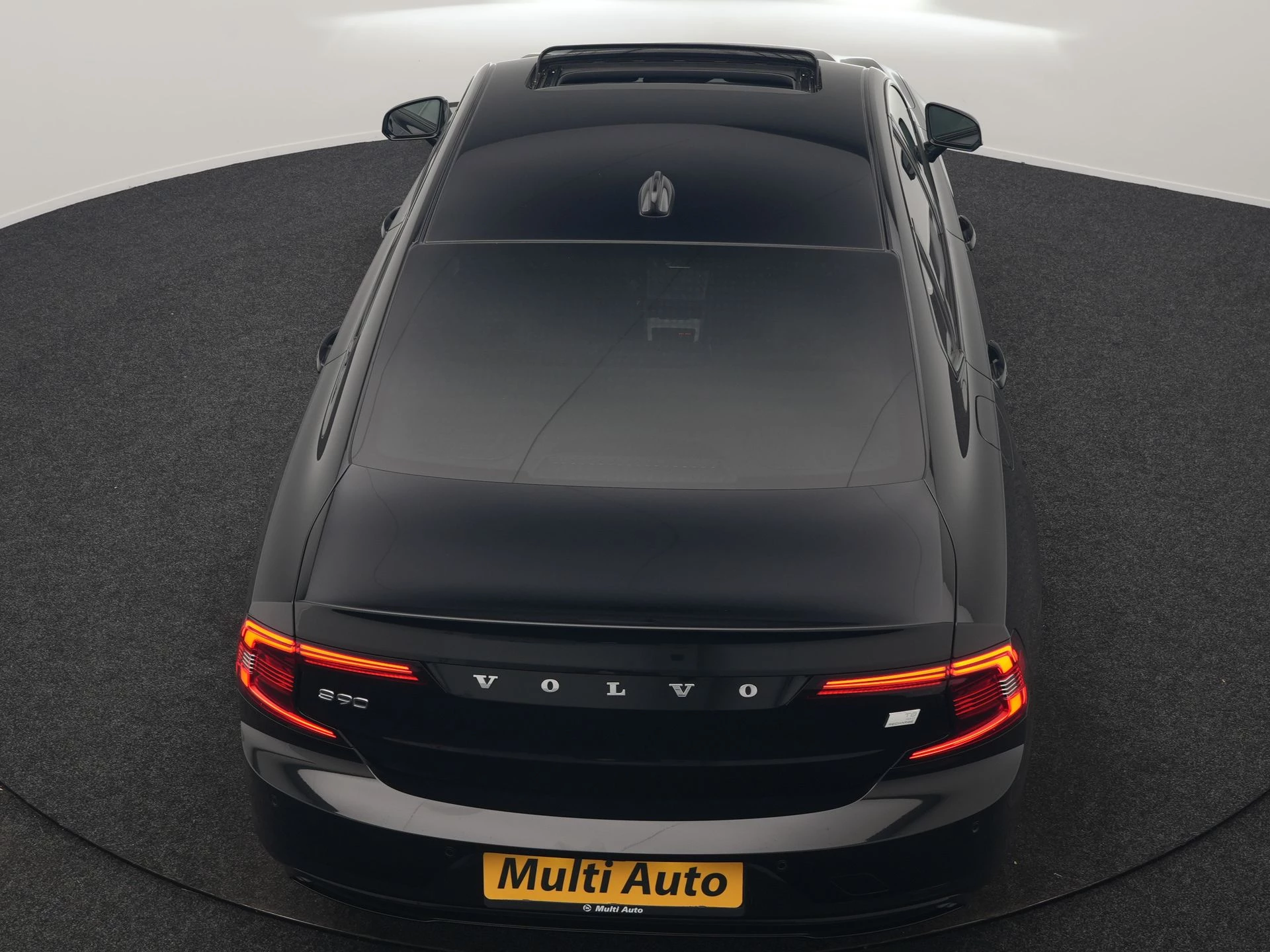 Hoofdafbeelding Volvo S90