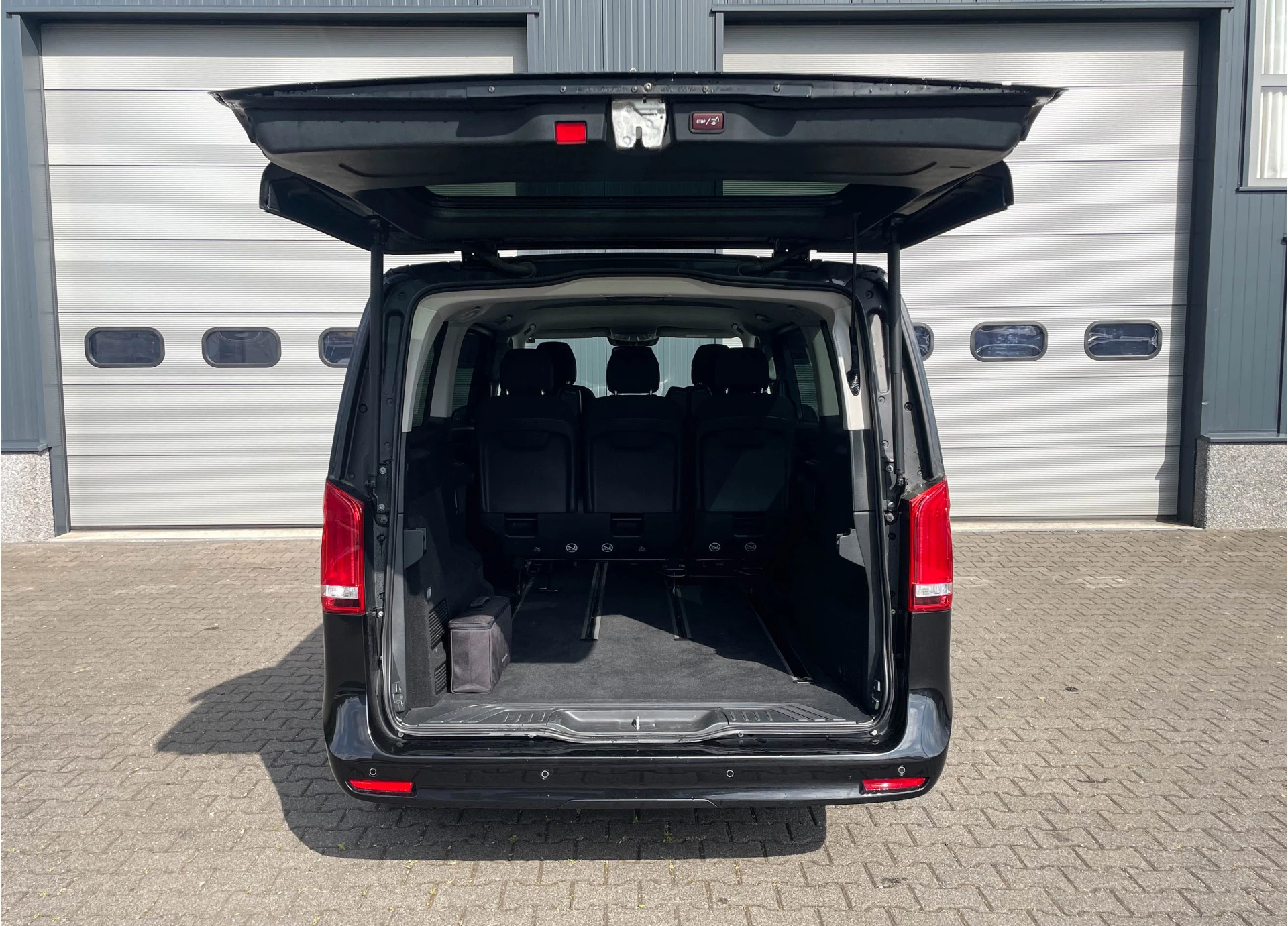 Hoofdafbeelding Mercedes-Benz EQV