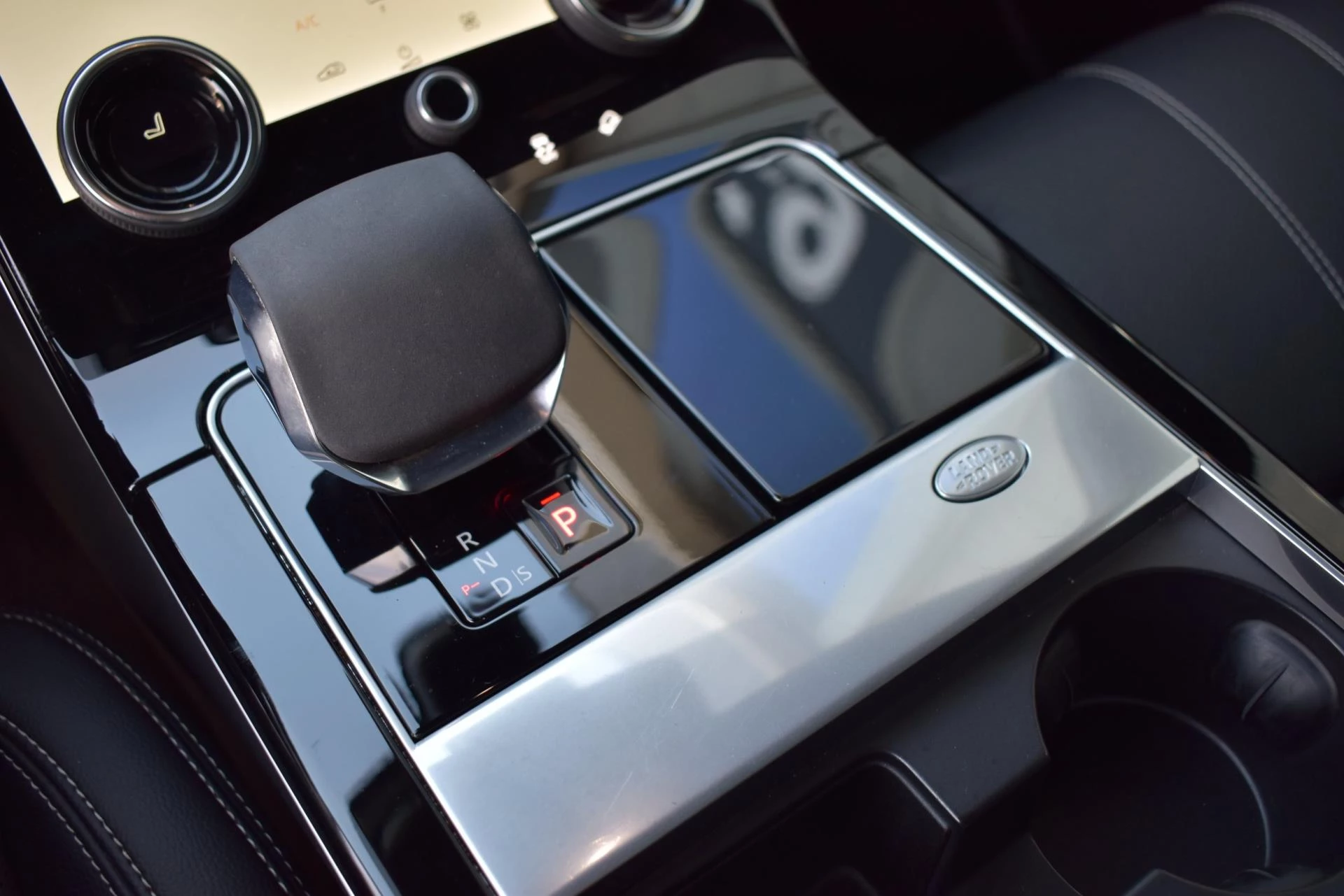 Hoofdafbeelding Land Rover Range Rover Velar