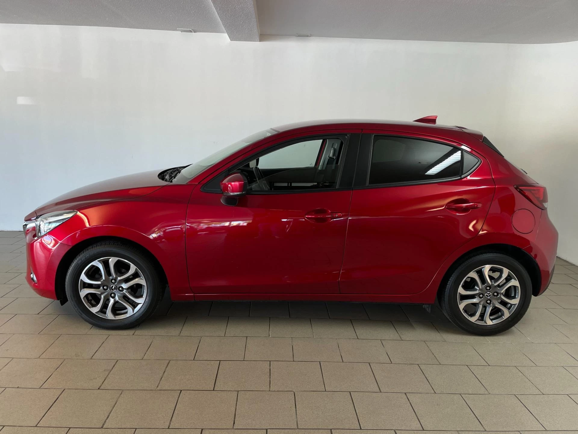 Hoofdafbeelding Mazda 2