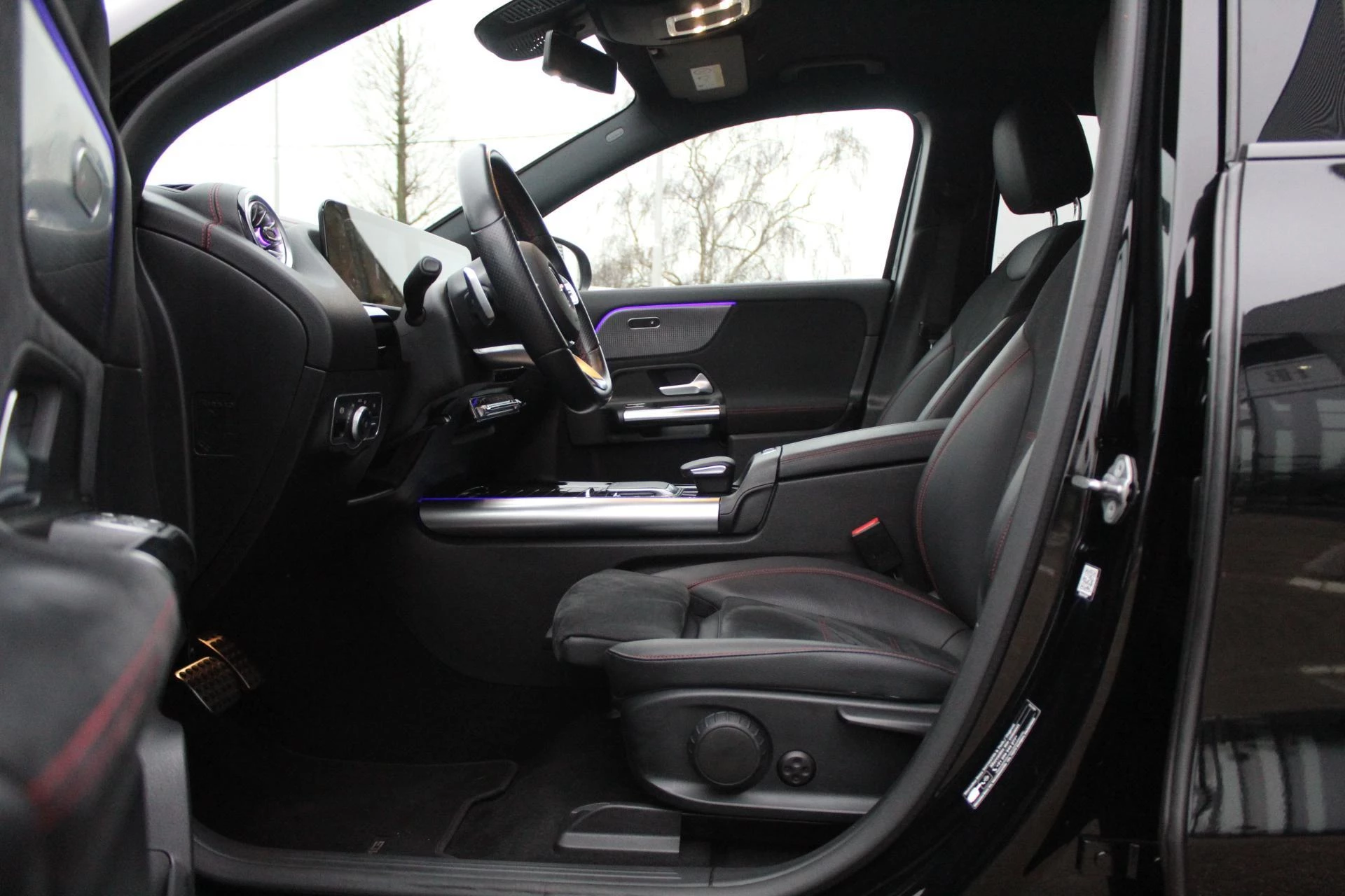 Hoofdafbeelding Mercedes-Benz EQA