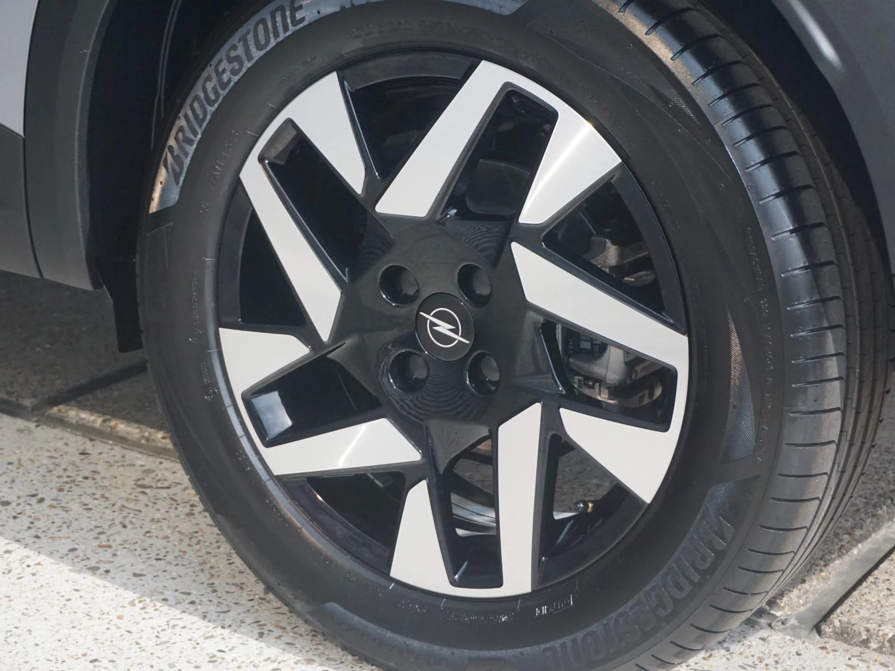 Hoofdafbeelding Opel Mokka-e