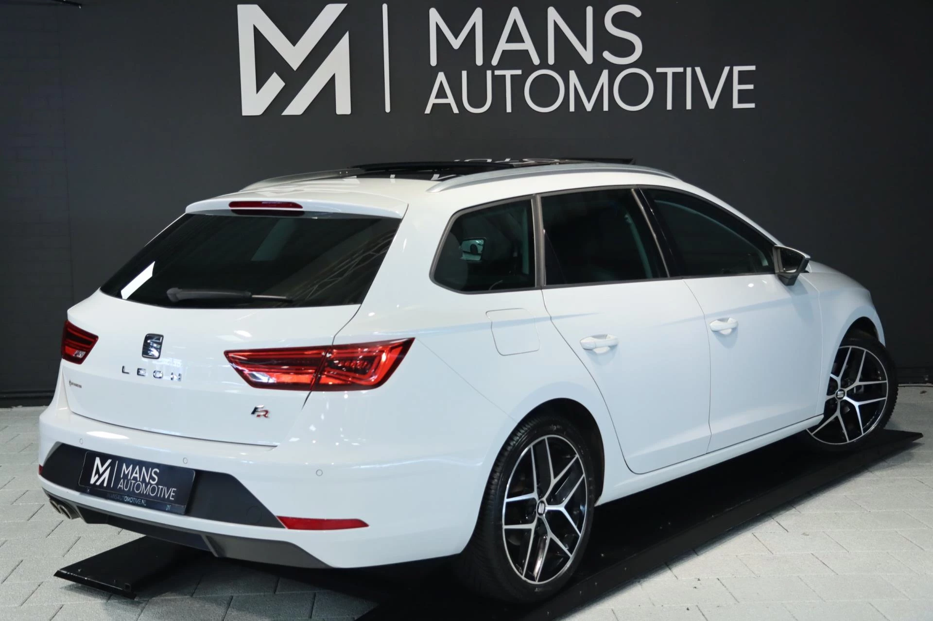 Hoofdafbeelding SEAT Leon