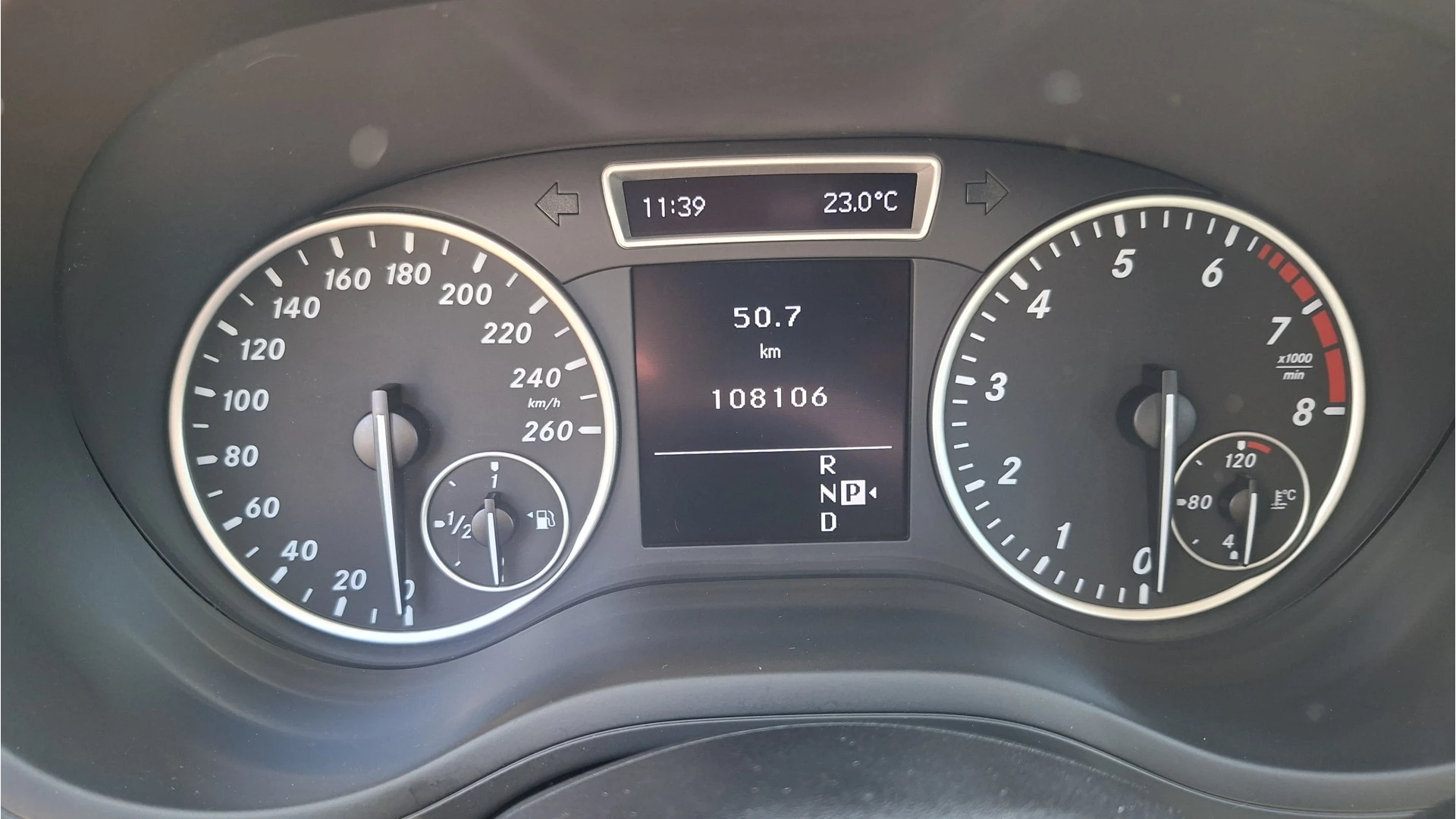 Hoofdafbeelding Mercedes-Benz B-Klasse