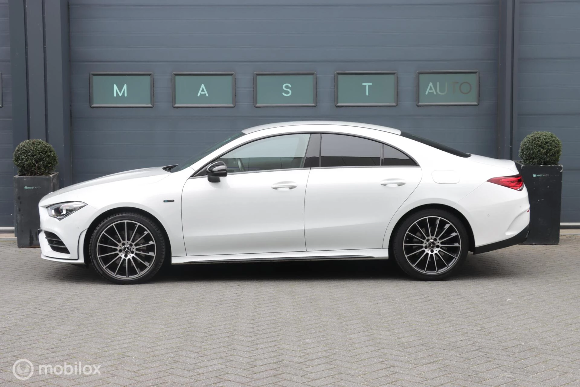 Hoofdafbeelding Mercedes-Benz CLA