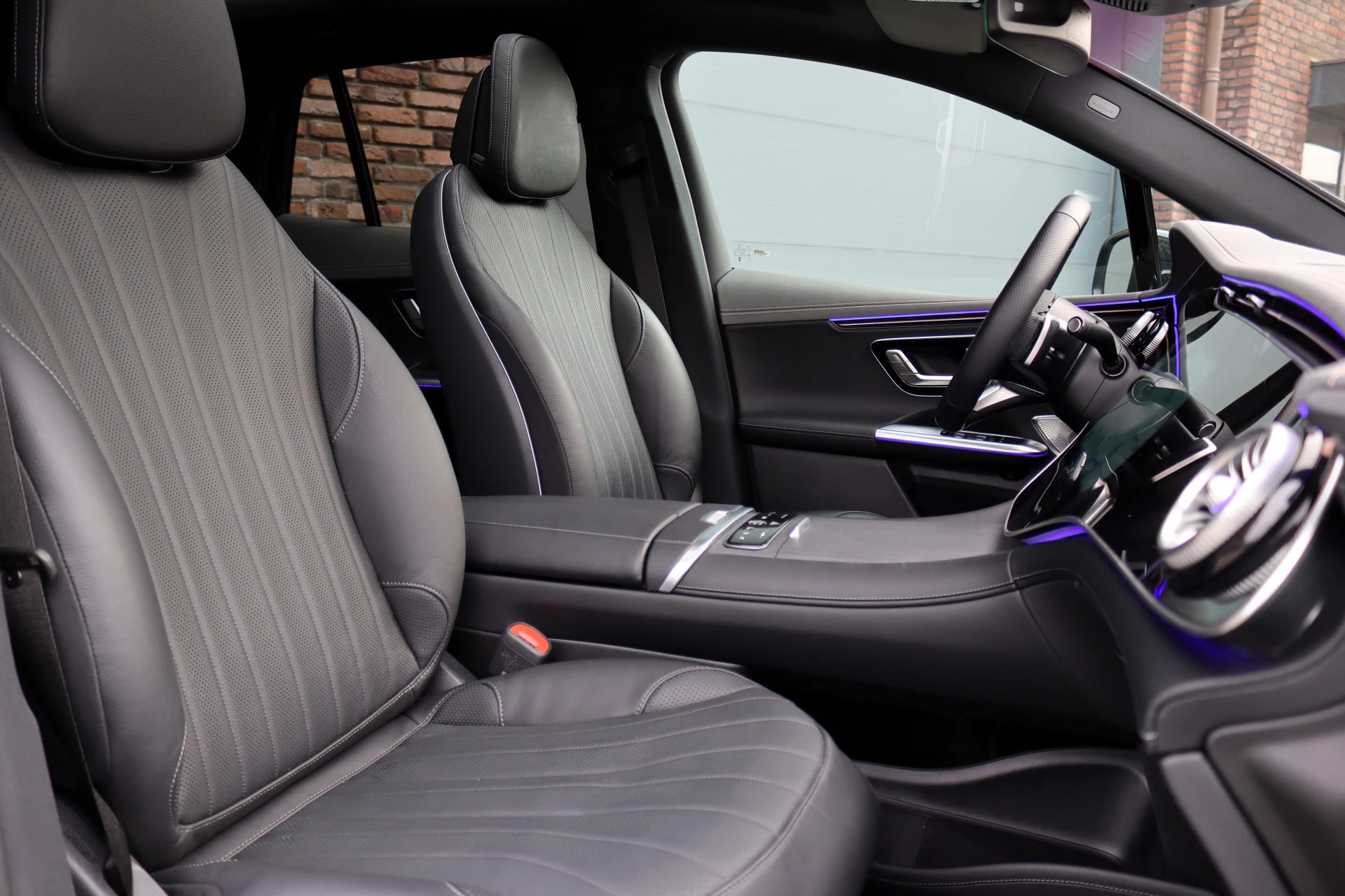 Hoofdafbeelding Mercedes-Benz EQE