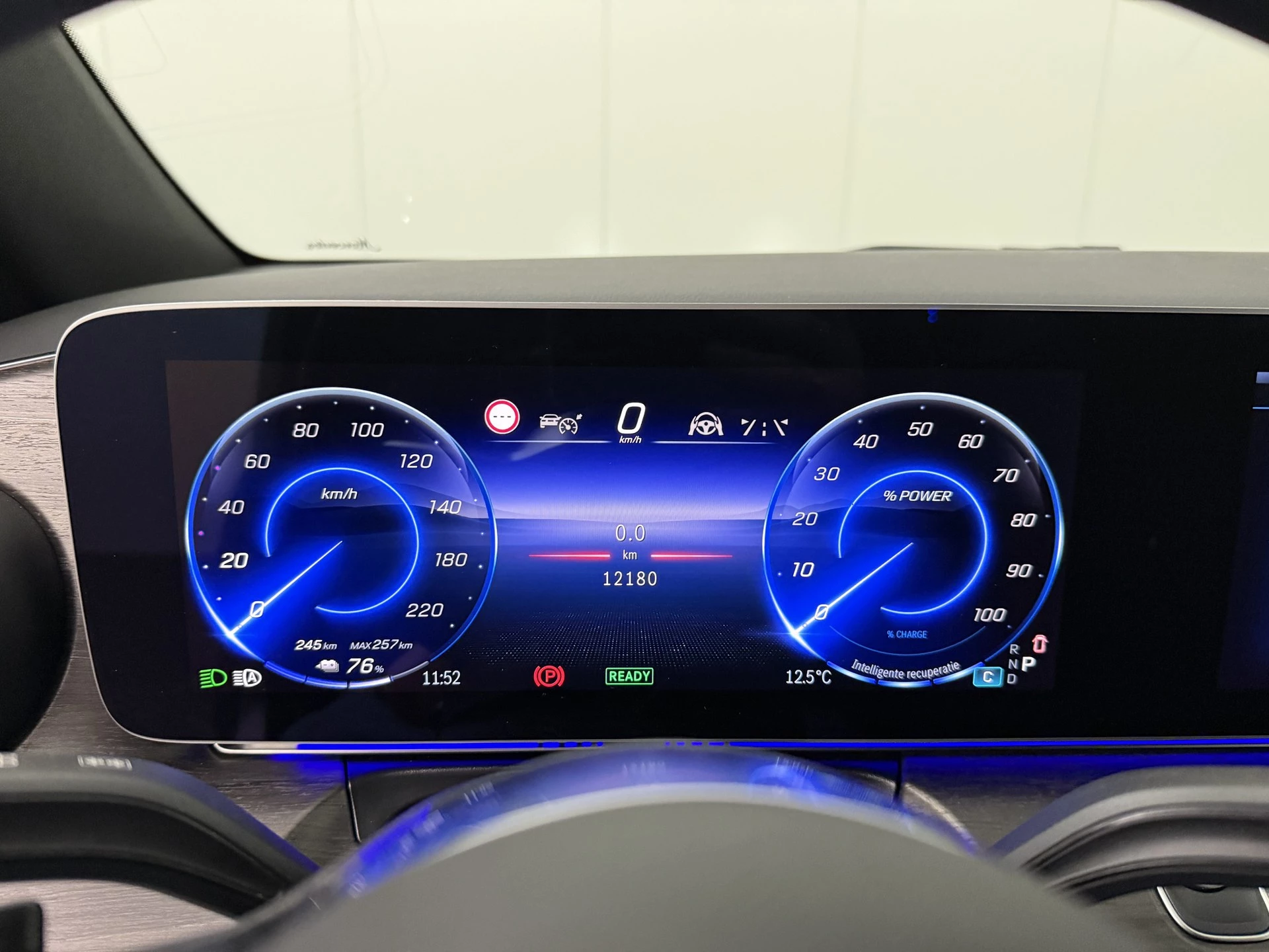 Hoofdafbeelding Mercedes-Benz EQV