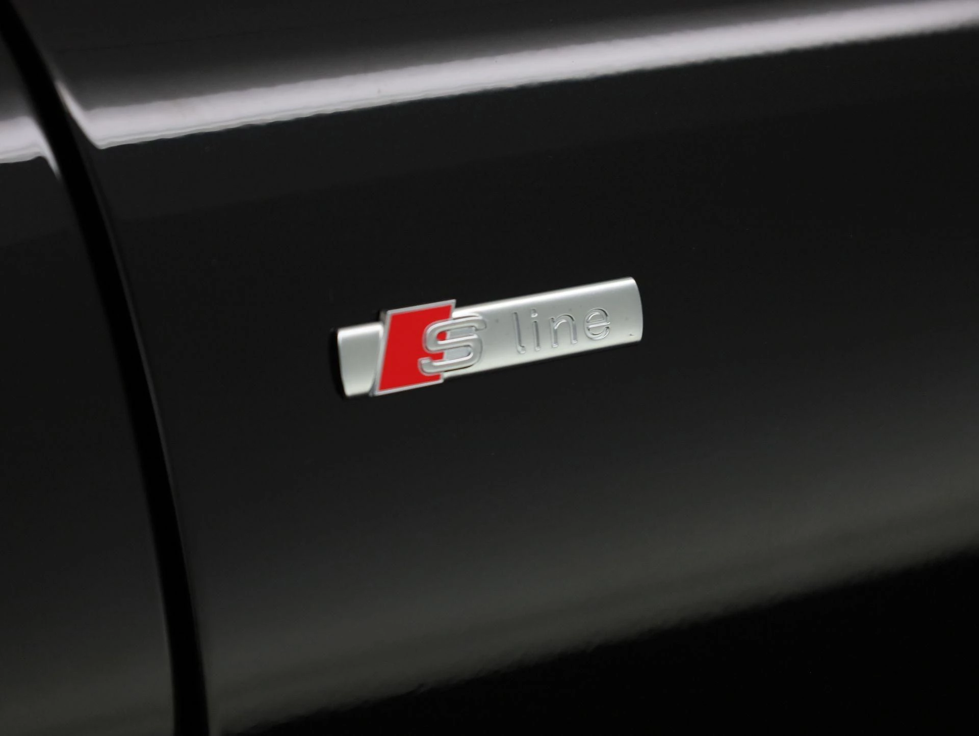 Hoofdafbeelding Audi A6 Avant e-tron