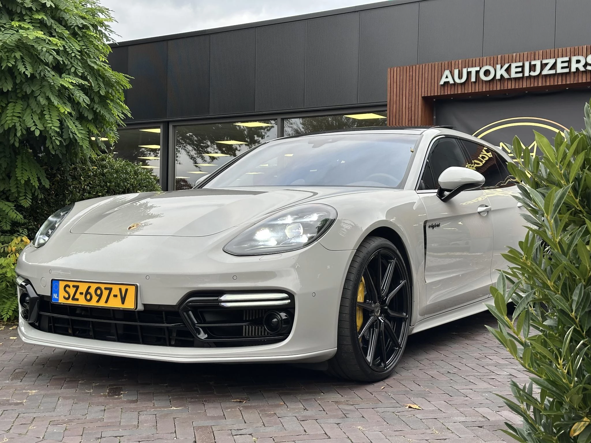 Hoofdafbeelding Porsche Panamera