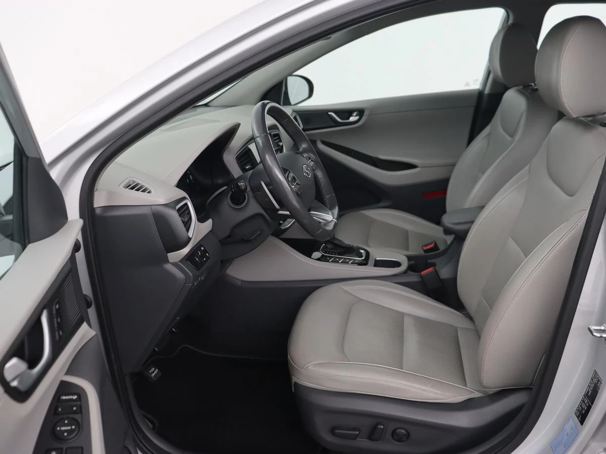 Hoofdafbeelding Hyundai IONIQ