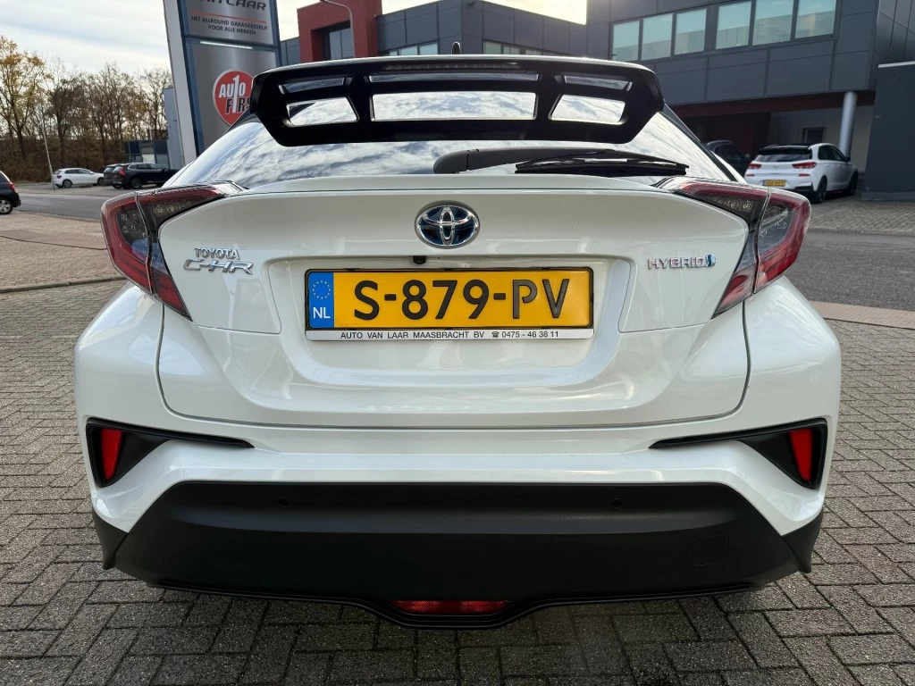Hoofdafbeelding Toyota C-HR