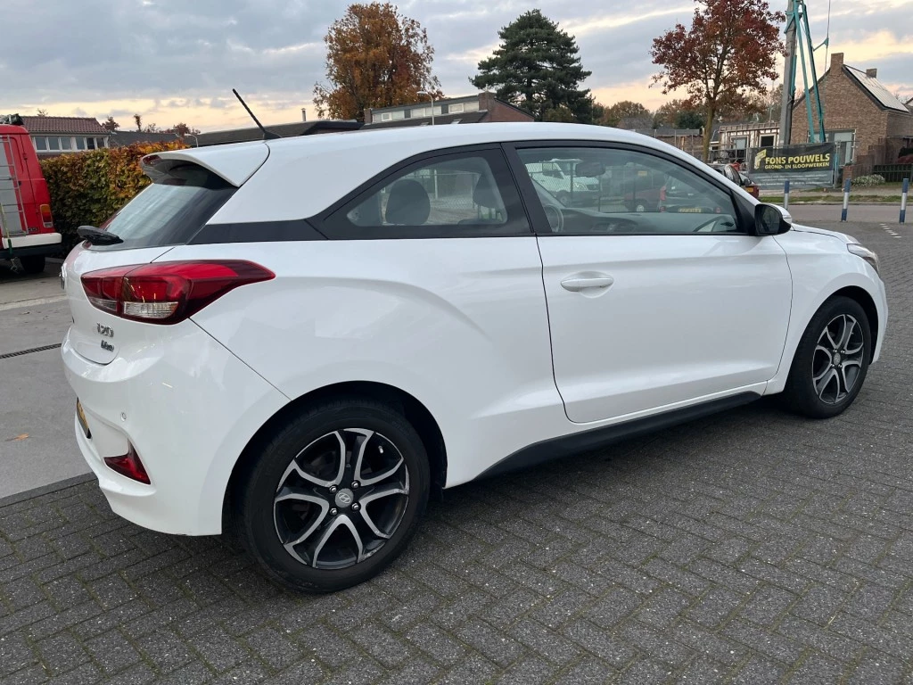 Hoofdafbeelding Hyundai i20