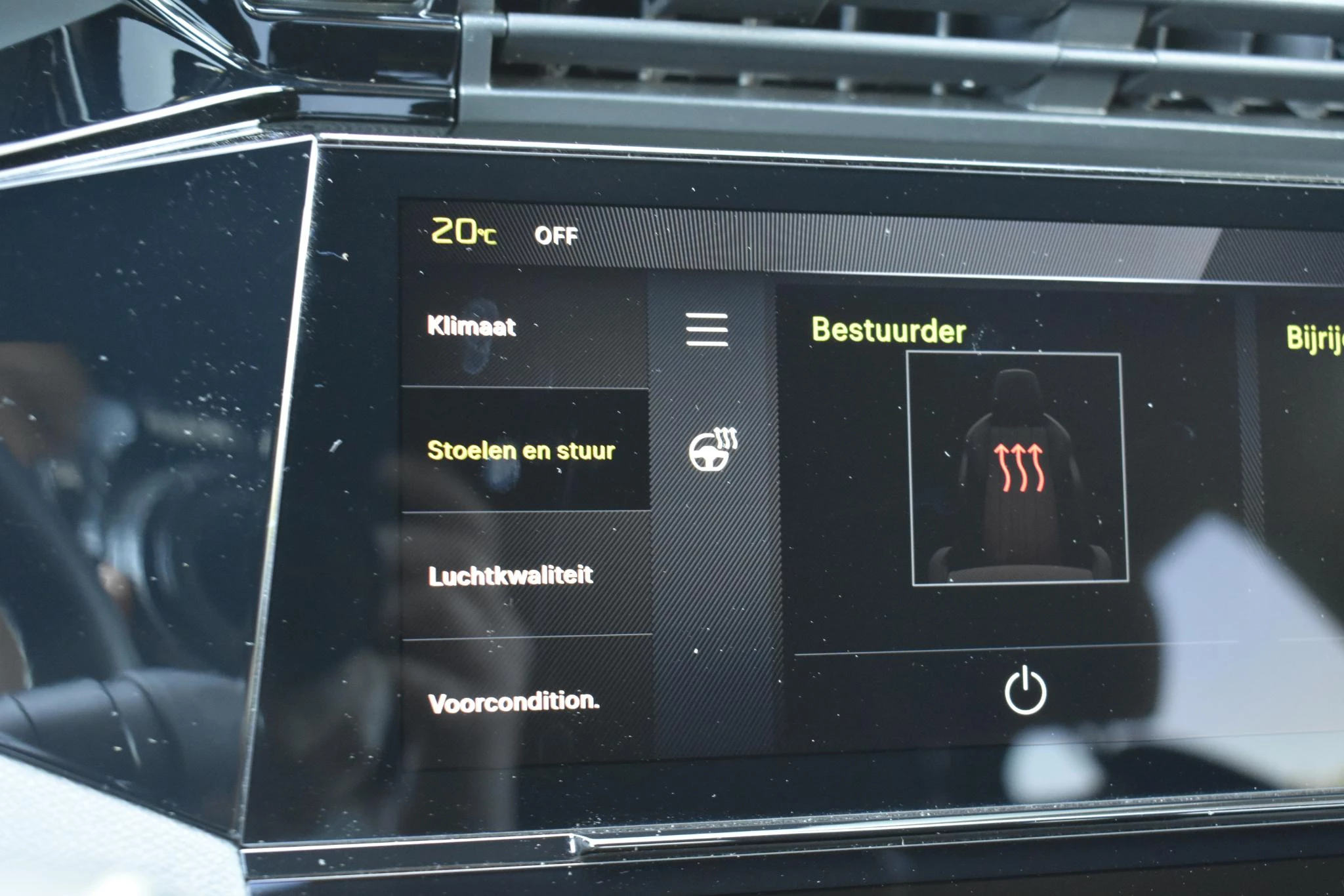 Hoofdafbeelding Peugeot 408