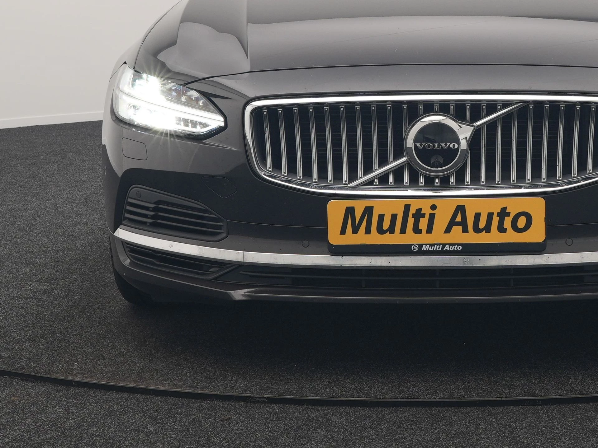Hoofdafbeelding Volvo V90