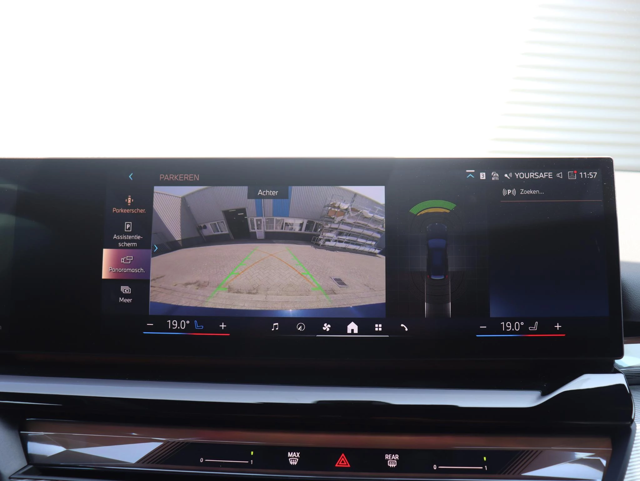 Hoofdafbeelding BMW i5