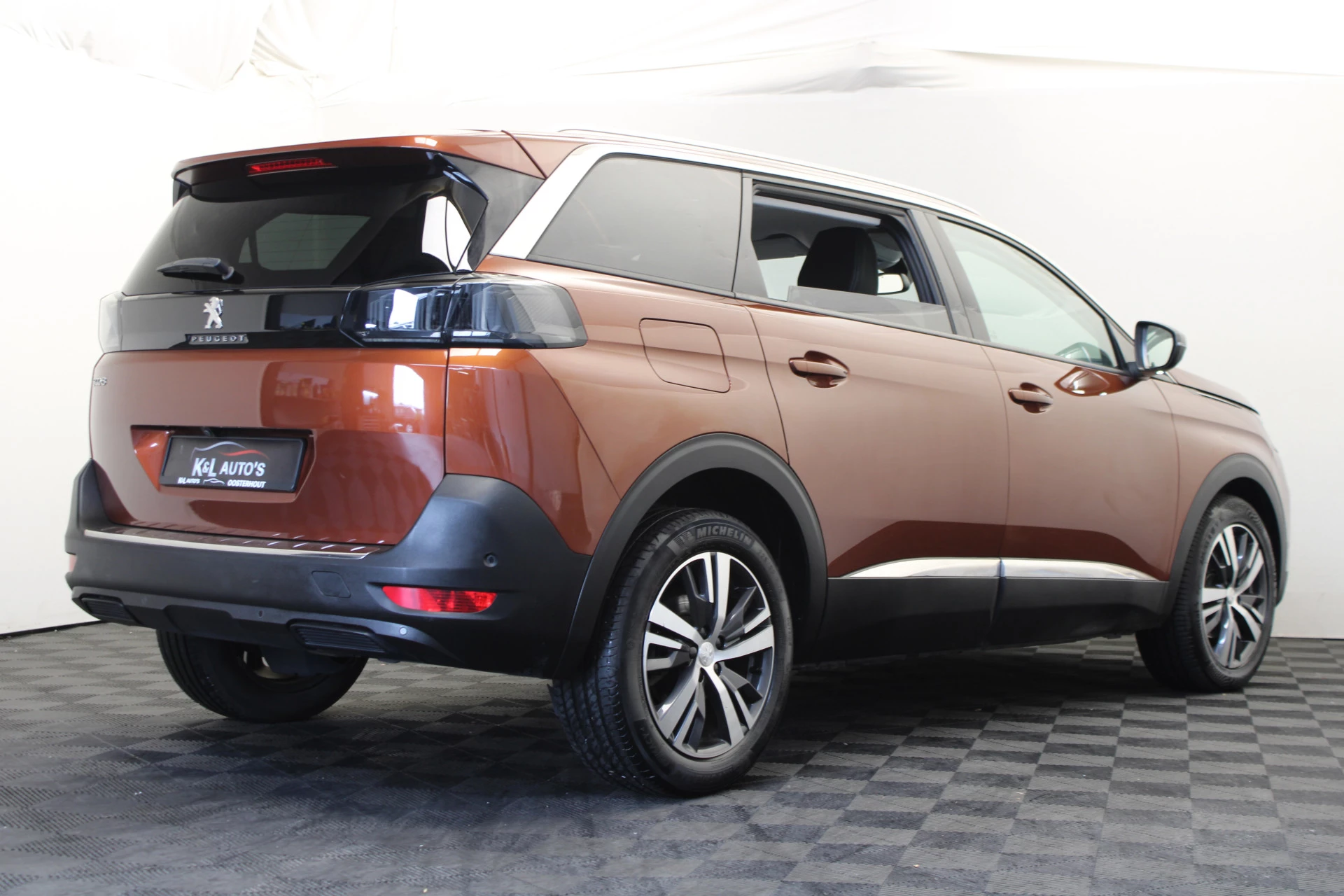 Hoofdafbeelding Peugeot 5008