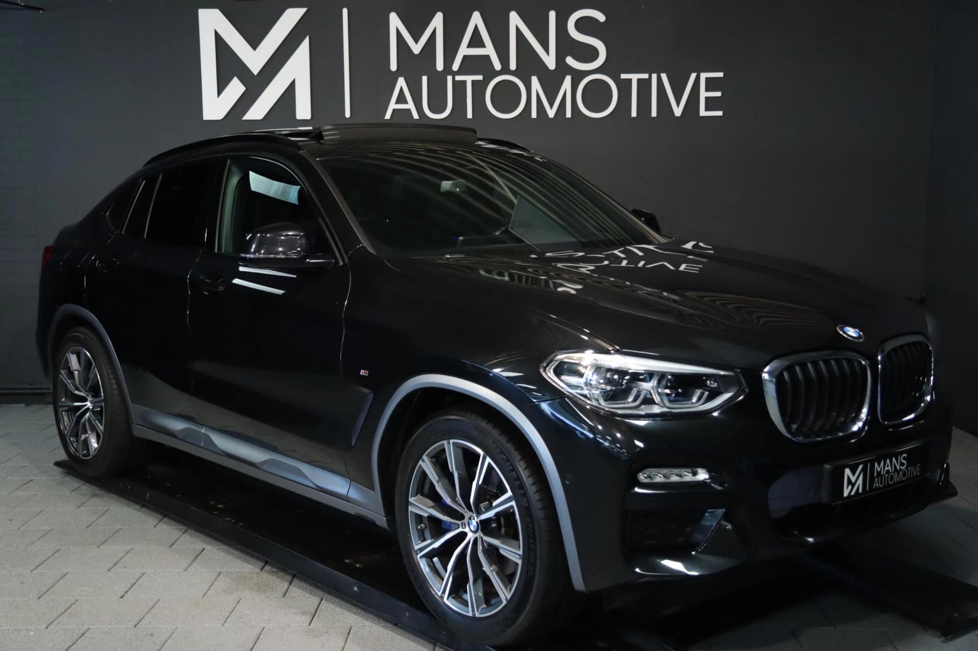 Hoofdafbeelding BMW X4