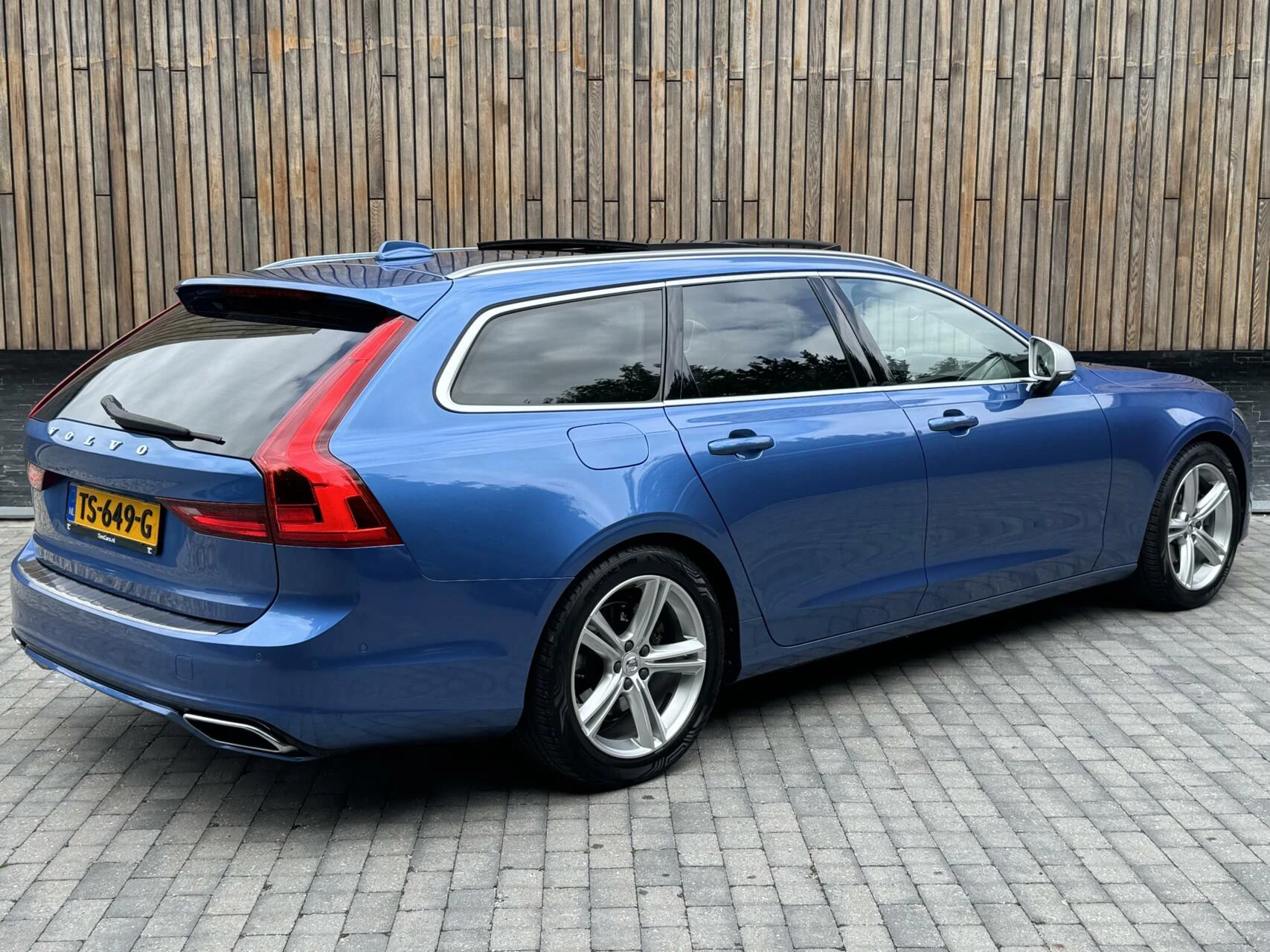 Hoofdafbeelding Volvo V90