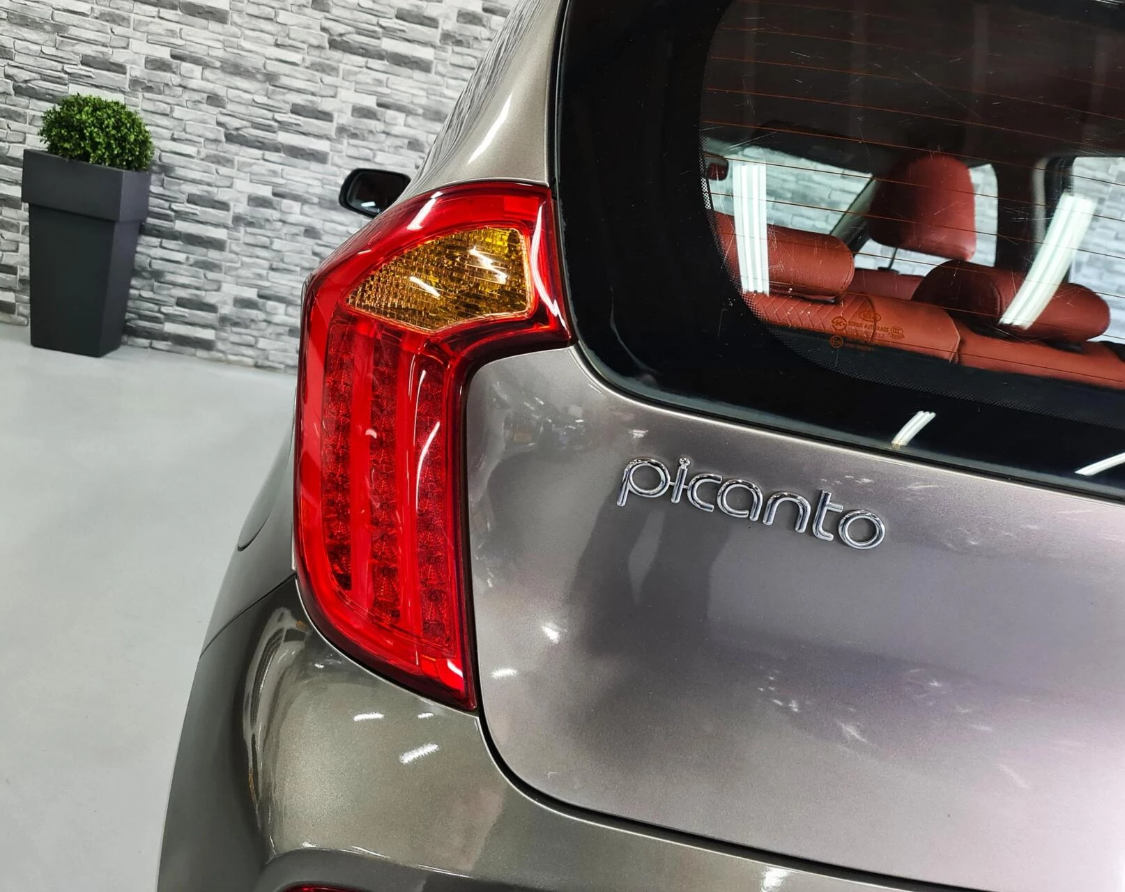 Hoofdafbeelding Kia Picanto