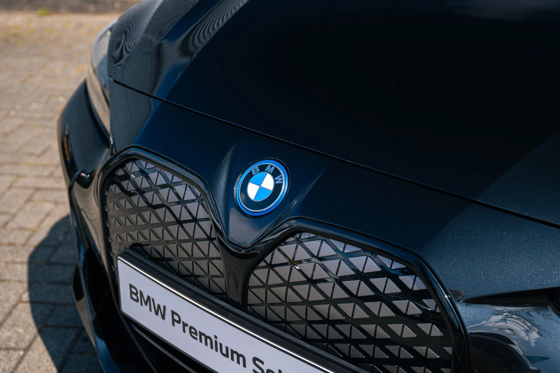 Hoofdafbeelding BMW i4