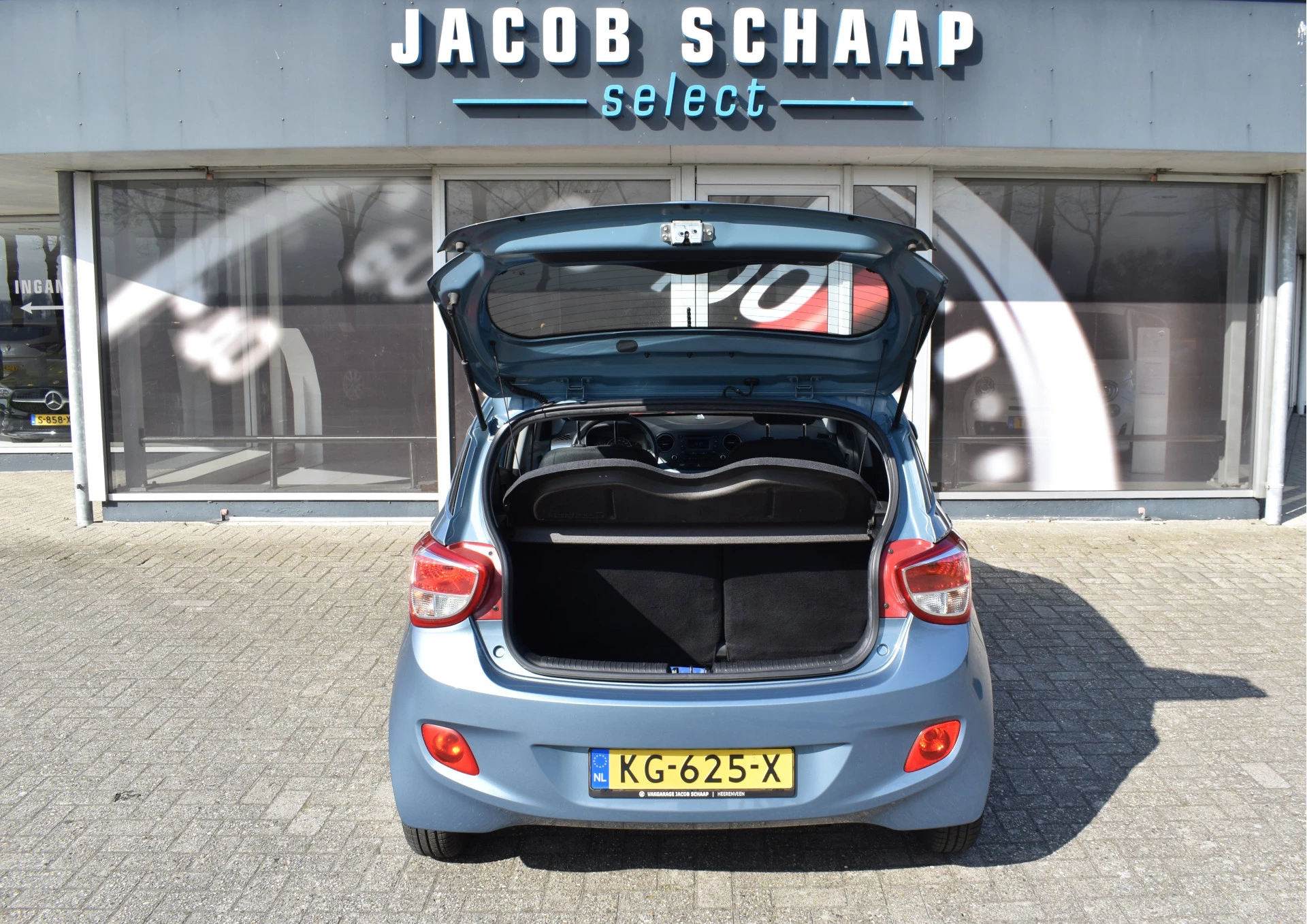 Hoofdafbeelding Hyundai i10
