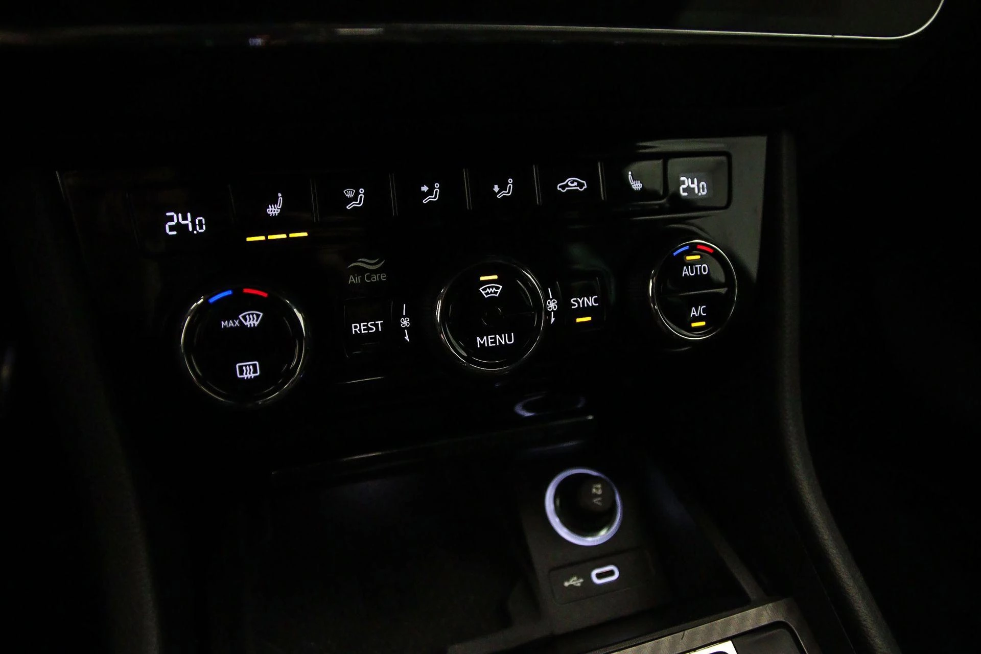 Hoofdafbeelding Škoda Superb