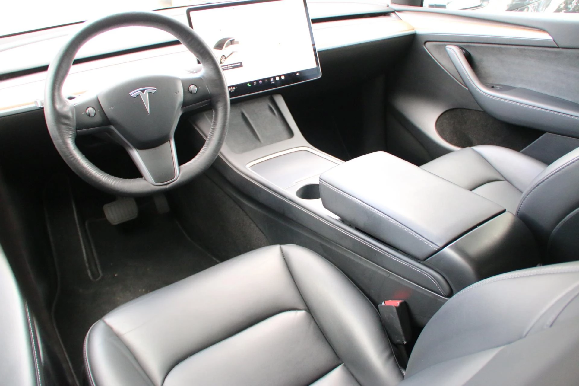 Hoofdafbeelding Tesla Model Y