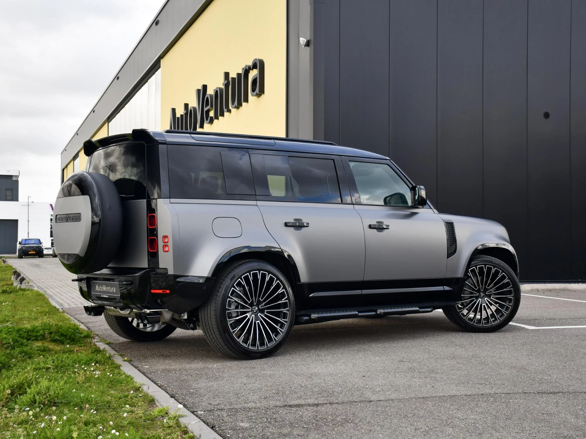 Hoofdafbeelding Land Rover Defender