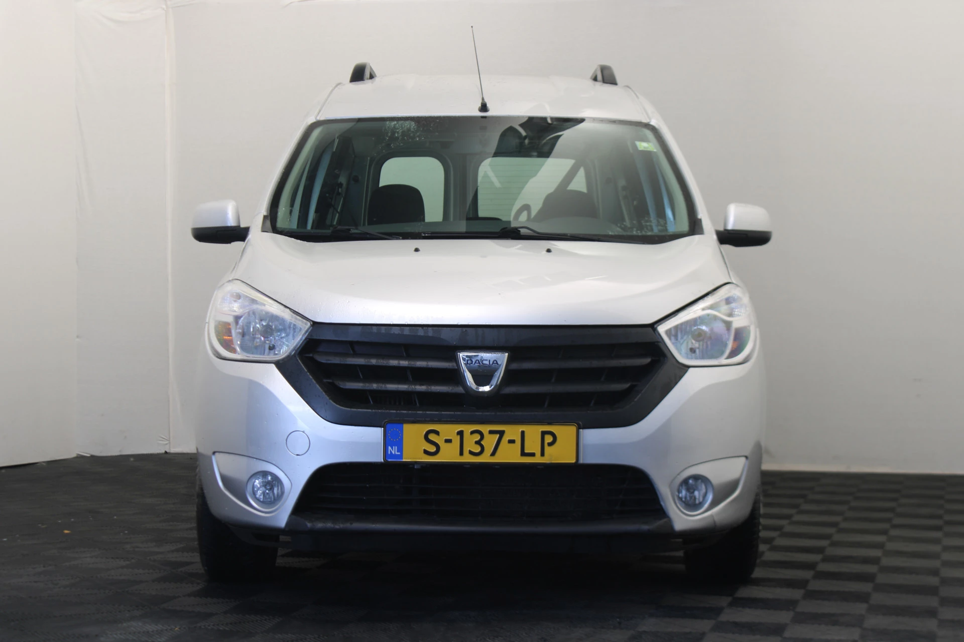 Hoofdafbeelding Dacia Dokker