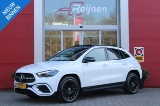 Mercedes-Benz GLA-klasse 250 e AMG LINE "NIEUW MODEL!" | PANORAMISCH SCHUIF/KANTEL DAK | SFEER VERLICHTING | ELEKTRISCH BEDIENBARE VOORSTOELEN MET GEHEUGENFUNCTIE EN "ZITKINEMATICA" | DRAADLOZE APPLE CARPLAY/ANDROID AUTO | NIGHT PAKKET: DAKRELING ZWART, ZIJRUITEN EN ACHTERRUITEN ZWART, LICHTMETALEN VELGEN 20" ZWART | HEAD UP DISPLAY | REALITY-NAVIGATIE  | 360° CAMERA | MULTI BEAM LED KOPLAMPEN | DODEHOEK DETECTIE | ADAPTIVE CRUISE CONTROL | KEYLESS GO | ELEKTRISCH BEDIENBARE ACHTERKLEP | DRAADLOZE TELEFOONLADER | SURROUND BURMESTER AUDIO | WINTERPAKKET: STUUR/STOEL VERWARMING |