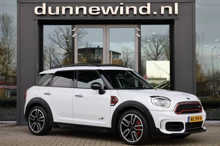 Hoofdafbeelding MINI Mini MINI Mini 2.0 JCW ALL4 *PANO*H&K*SFEER*LEDER*HUD*TREKHAAK*VOL!