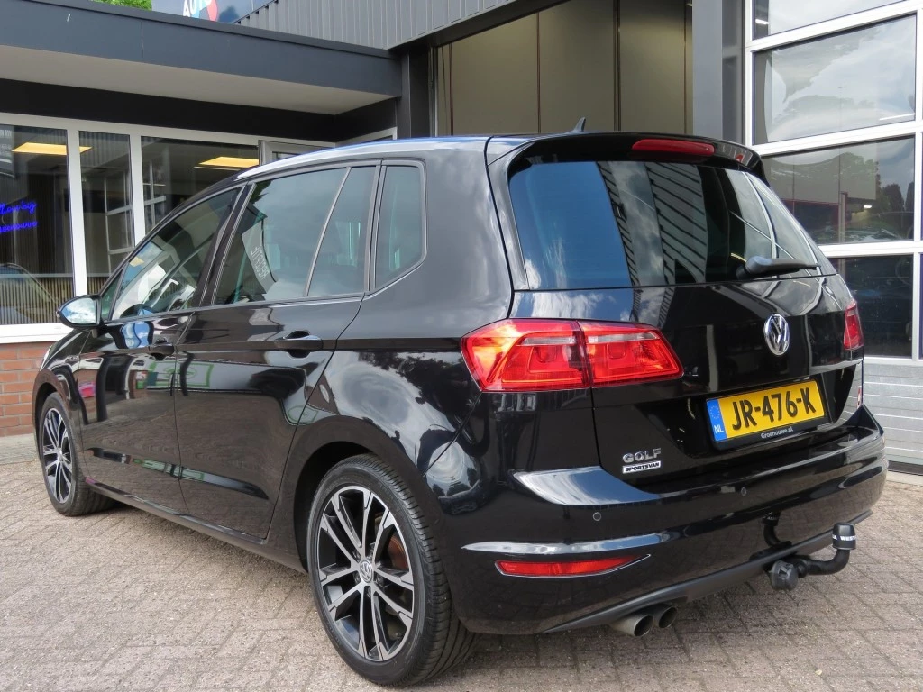 Hoofdafbeelding Volkswagen Golf Sportsvan