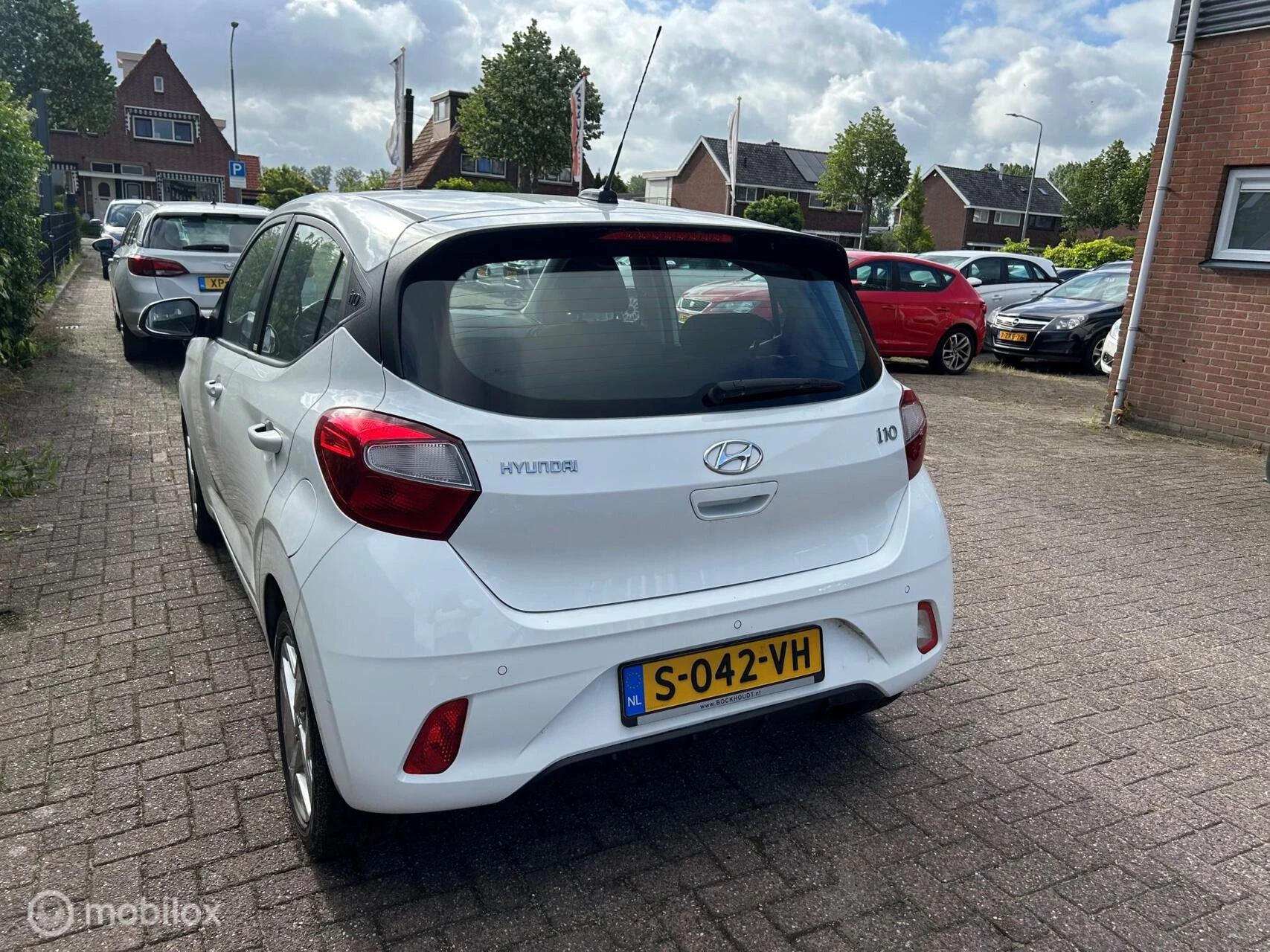 Hoofdafbeelding Hyundai i10