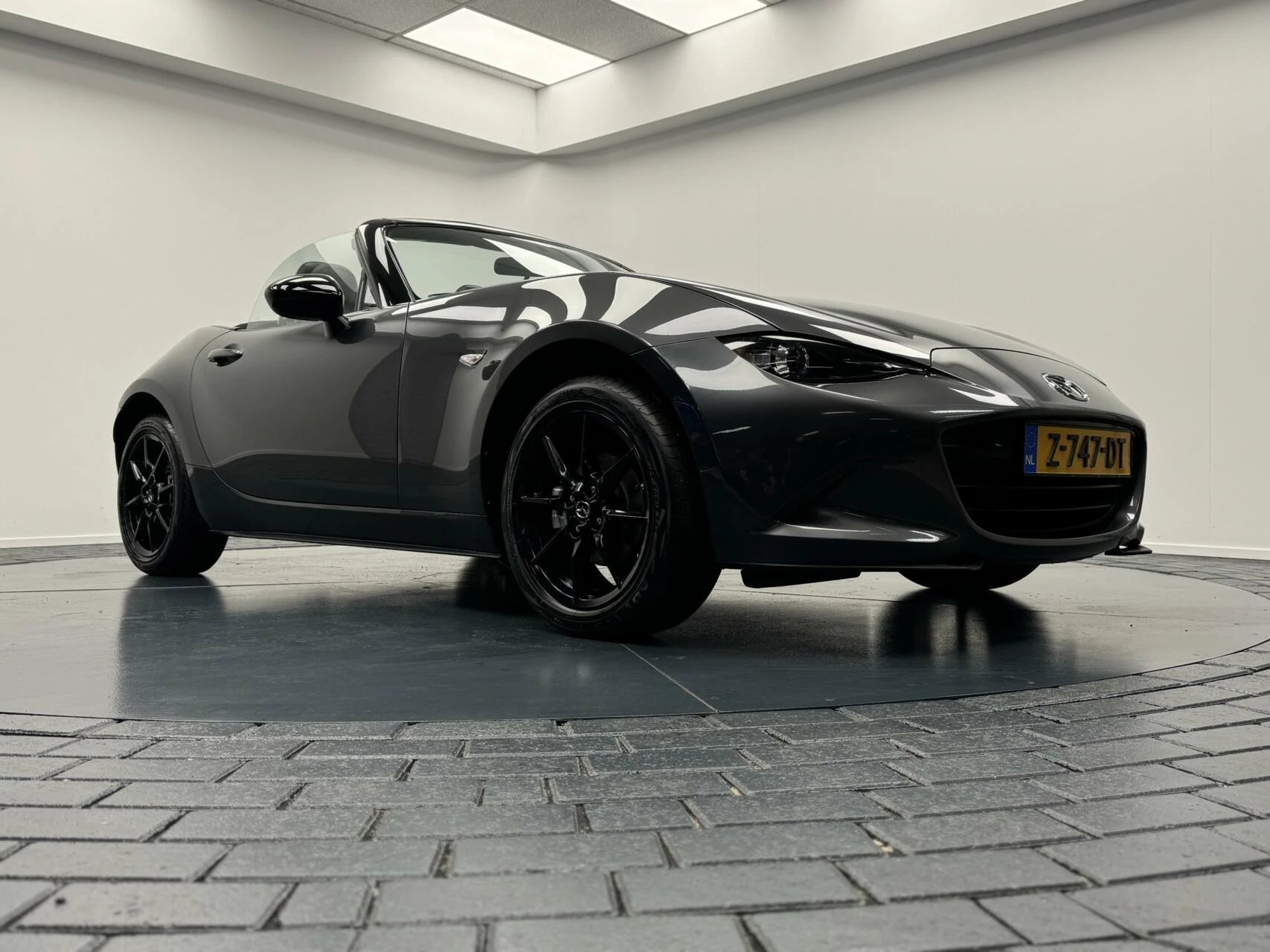 Hoofdafbeelding Mazda MX-5