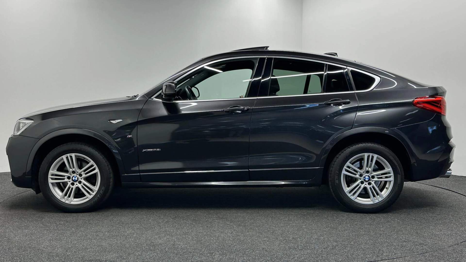 Hoofdafbeelding BMW X4