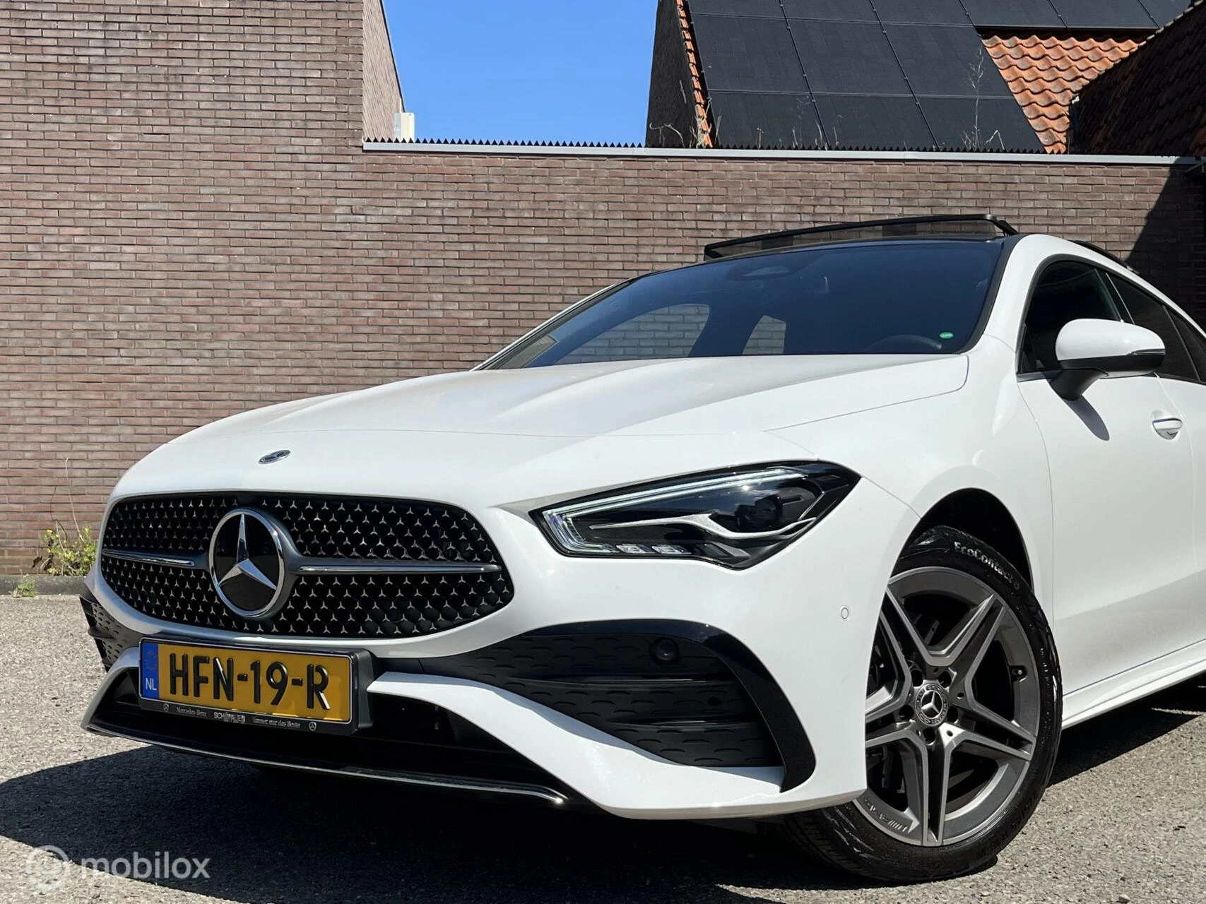 Hoofdafbeelding Mercedes-Benz CLA