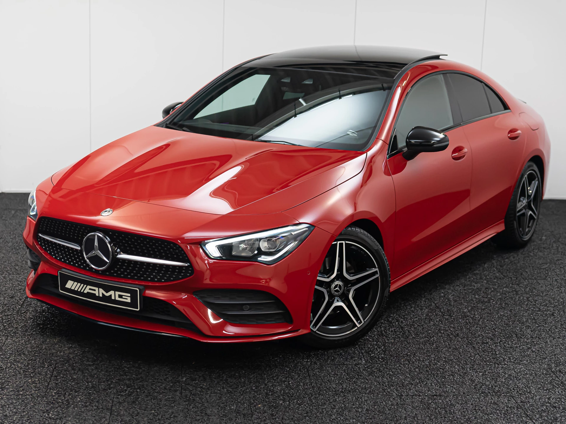 Hoofdafbeelding Mercedes-Benz CLA