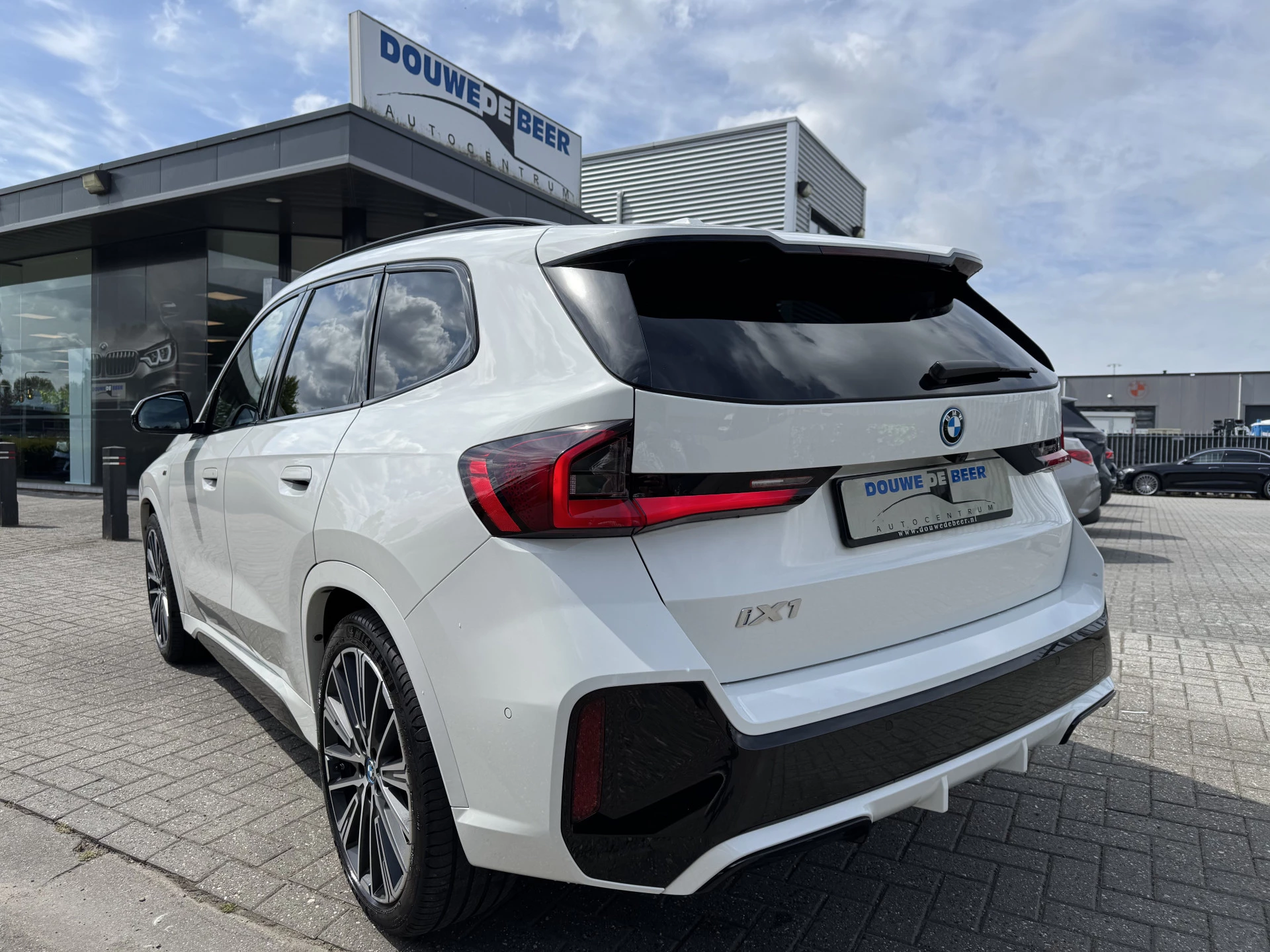 Hoofdafbeelding BMW iX1