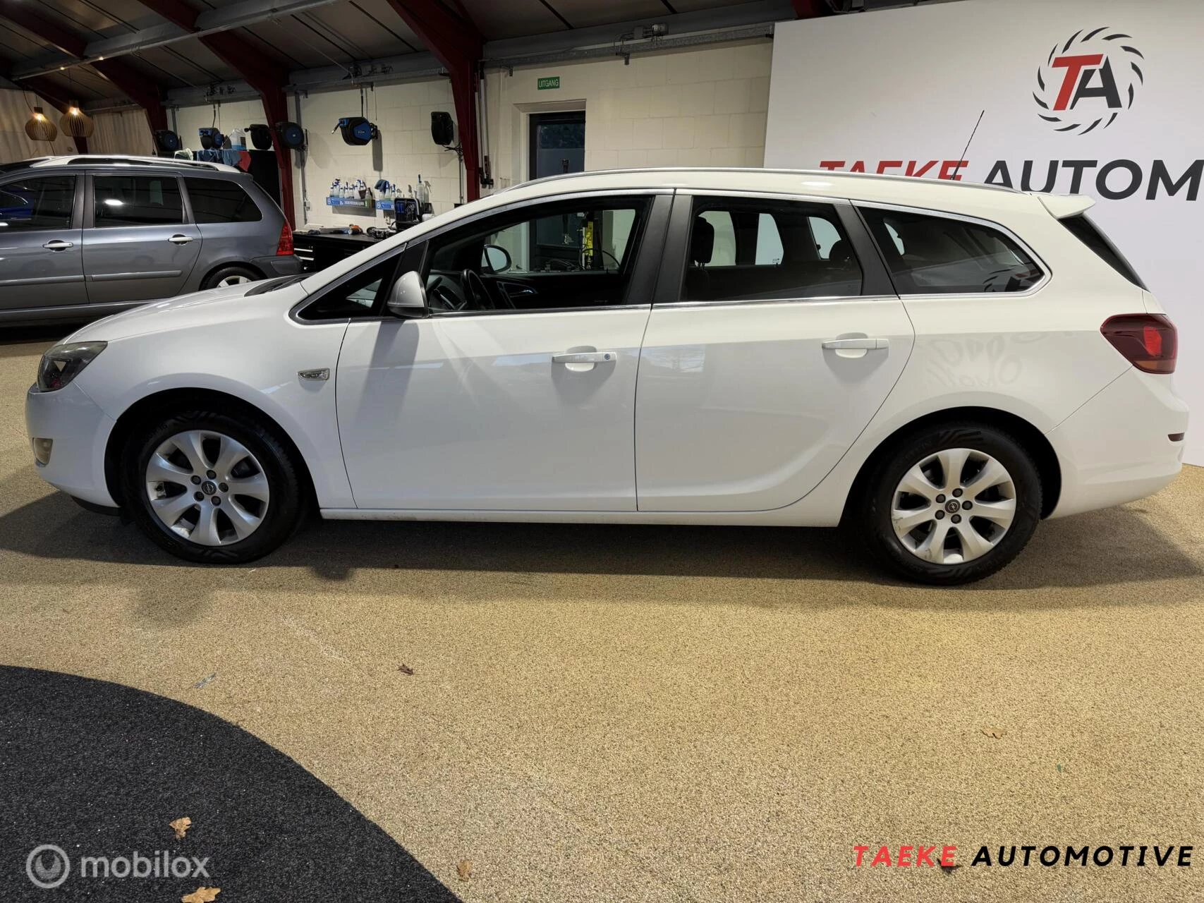 Hoofdafbeelding Opel Astra