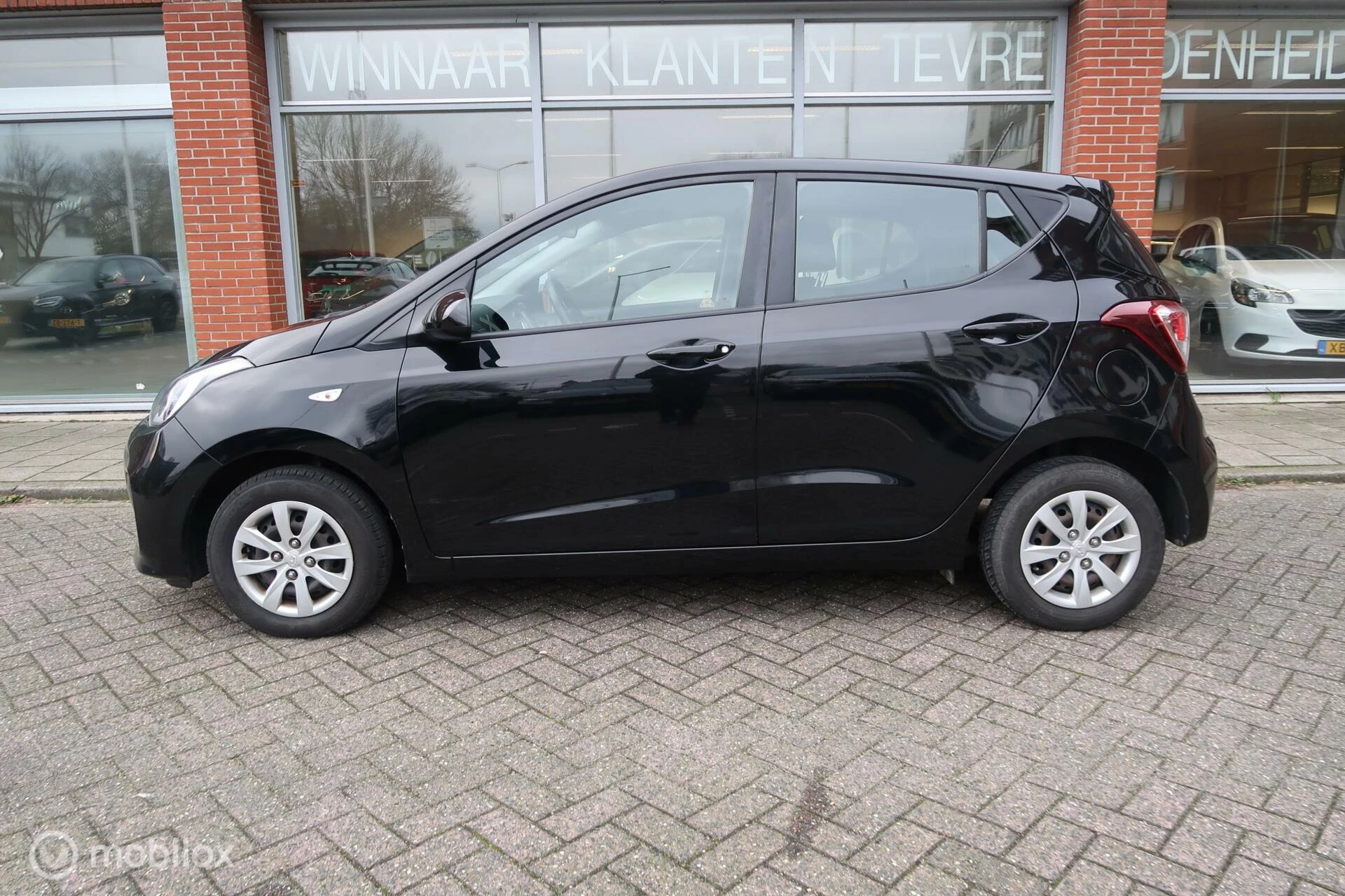 Hoofdafbeelding Hyundai i10