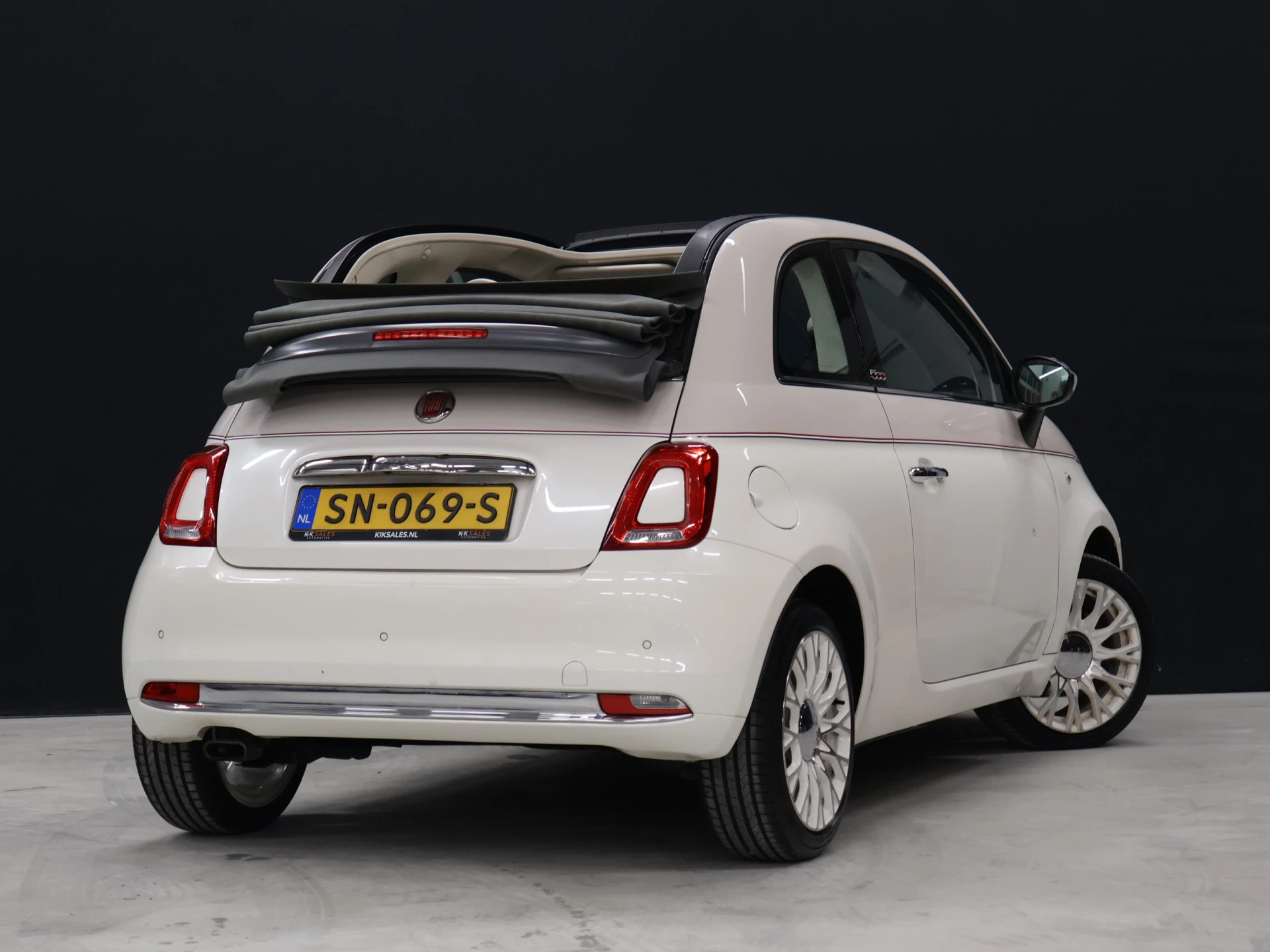 Hoofdafbeelding Fiat 500C