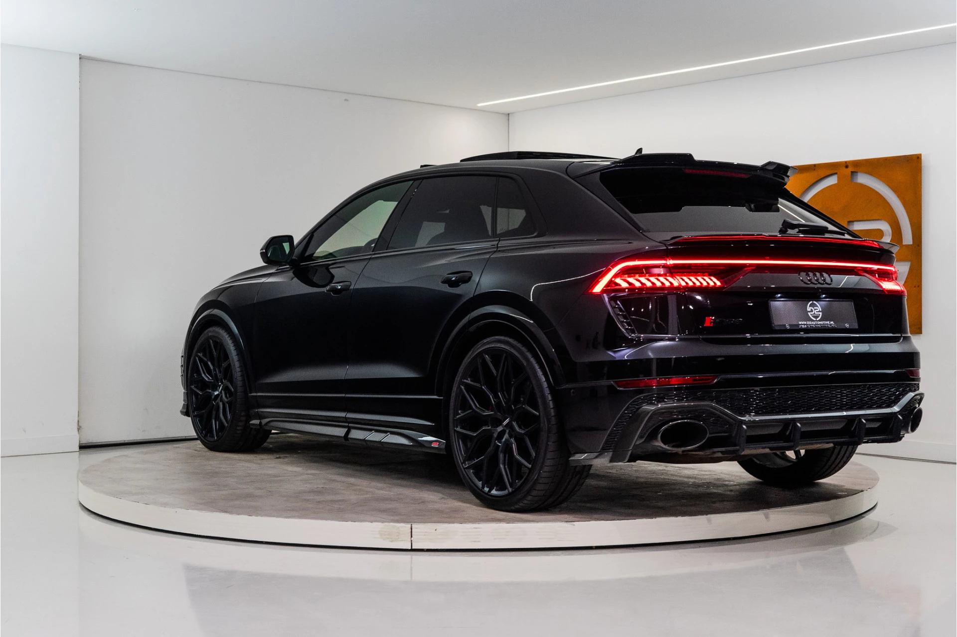 Hoofdafbeelding Audi RSQ8