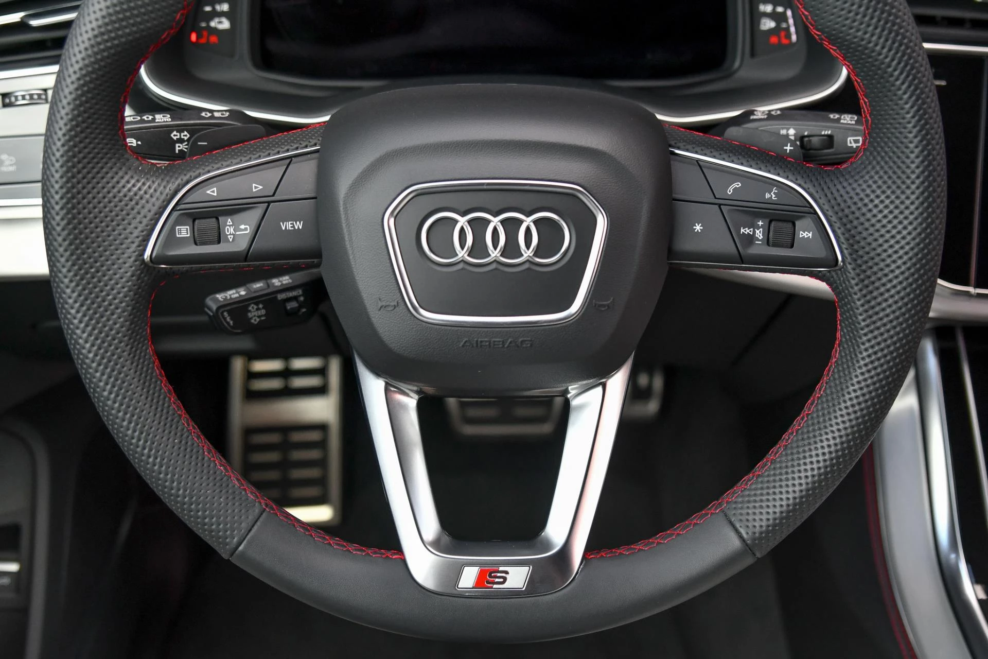 Hoofdafbeelding Audi Q8