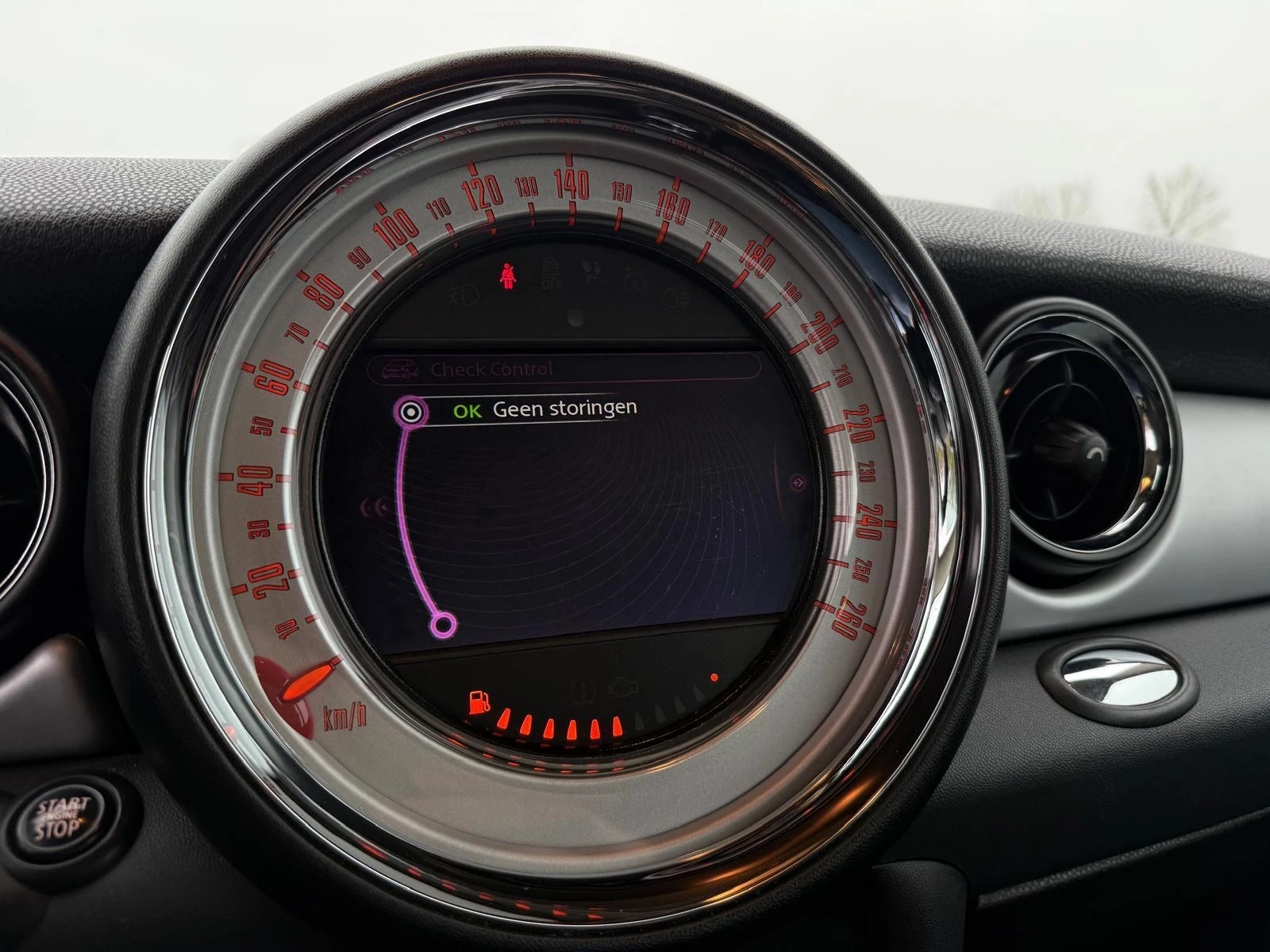 Hoofdafbeelding MINI One