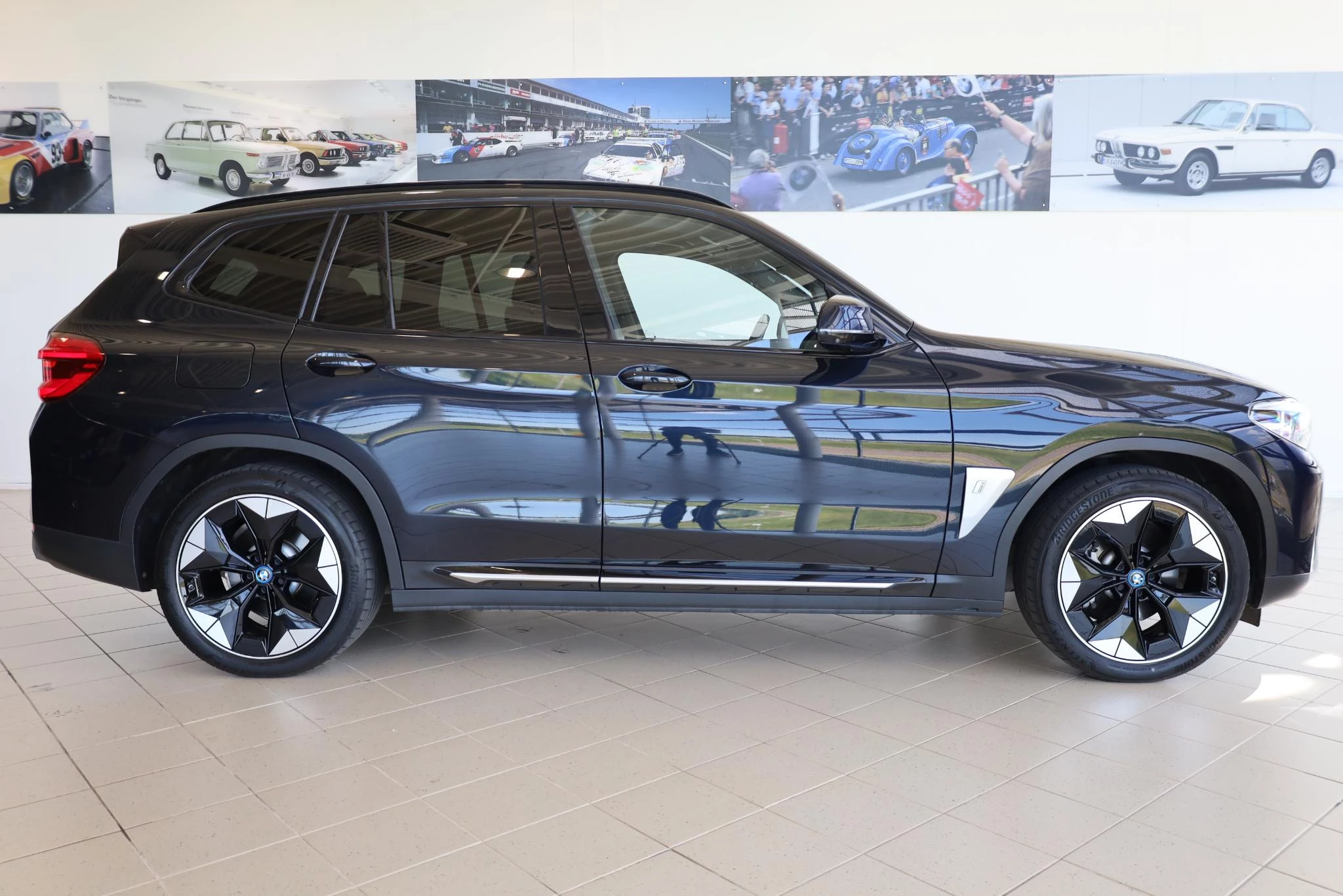 Hoofdafbeelding BMW iX3