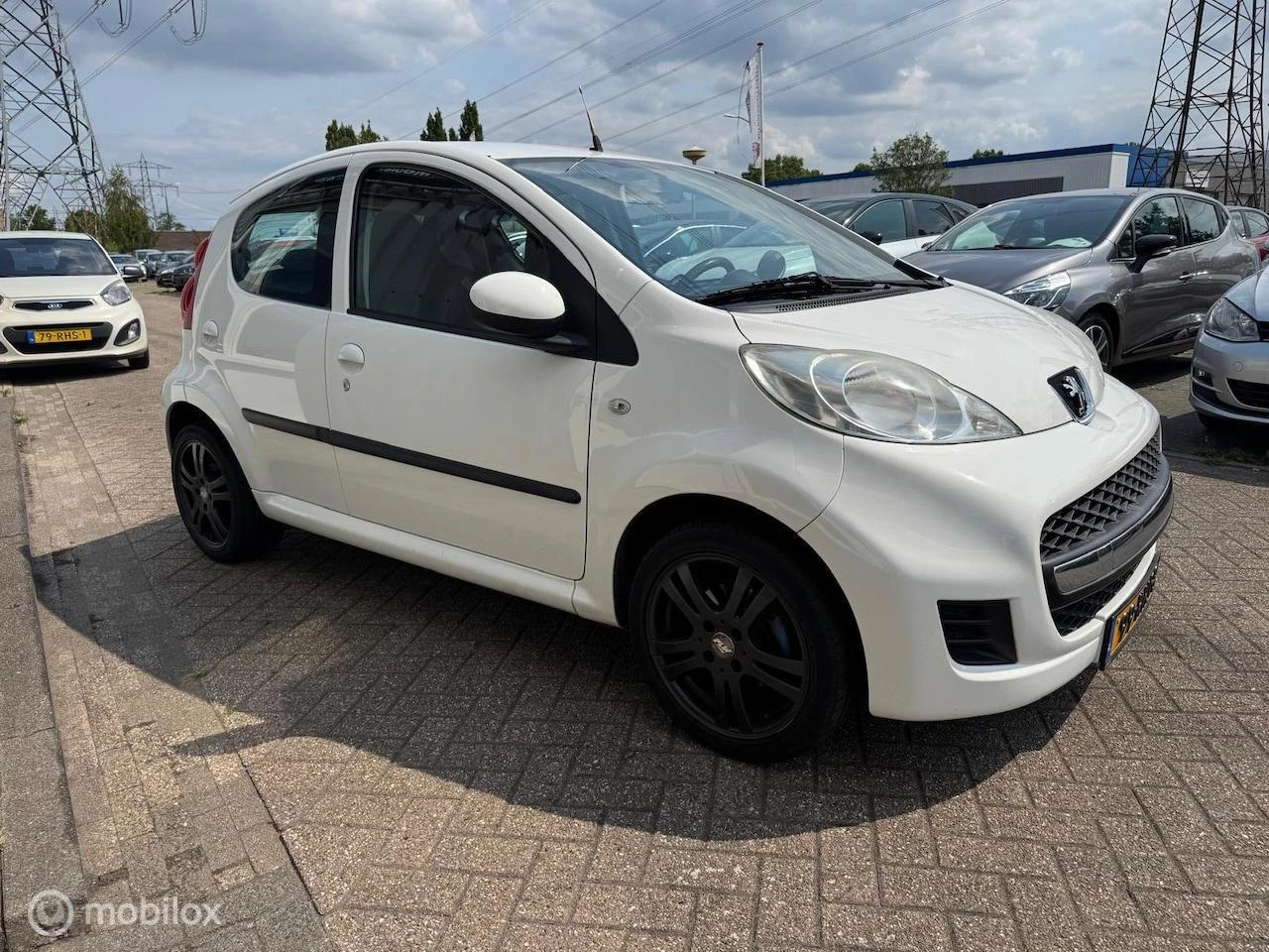 Hoofdafbeelding Peugeot 107