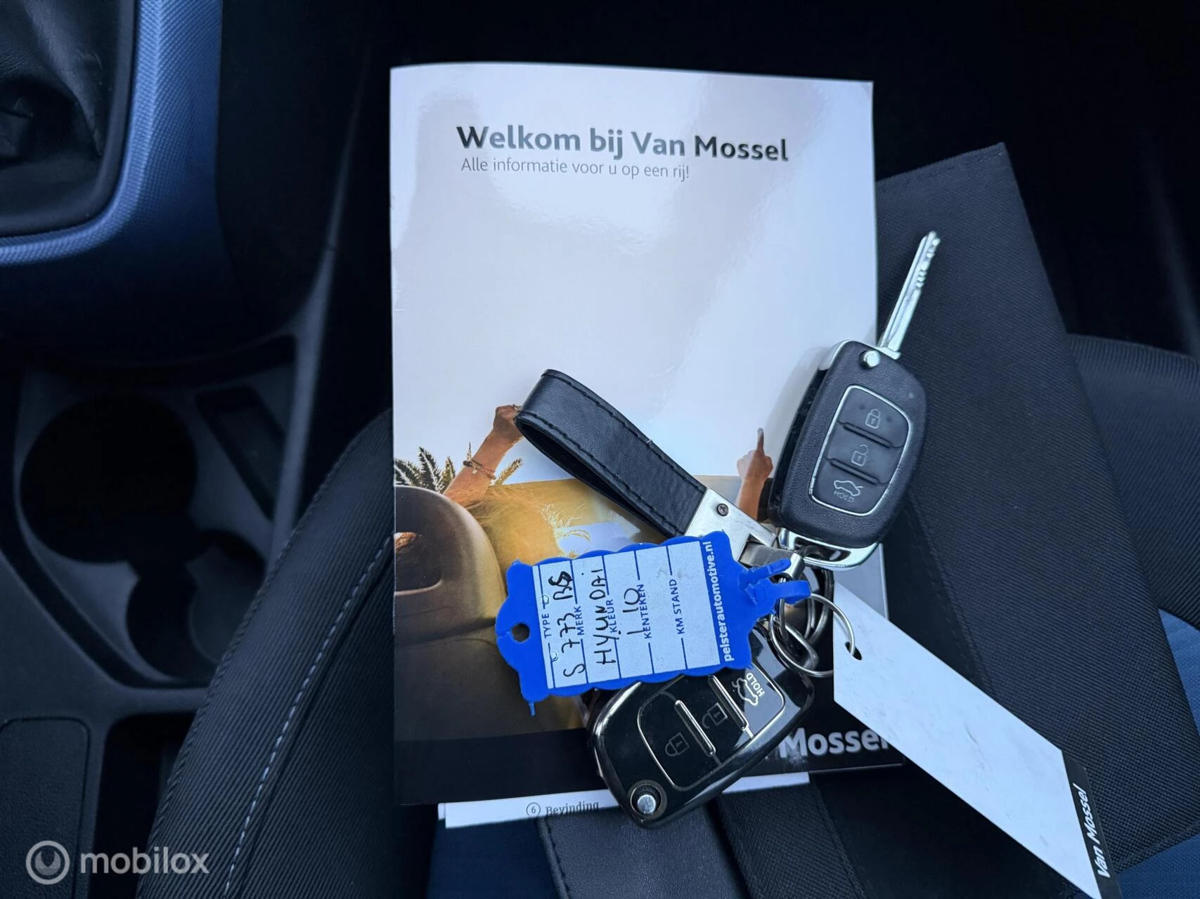 Hoofdafbeelding Hyundai i10