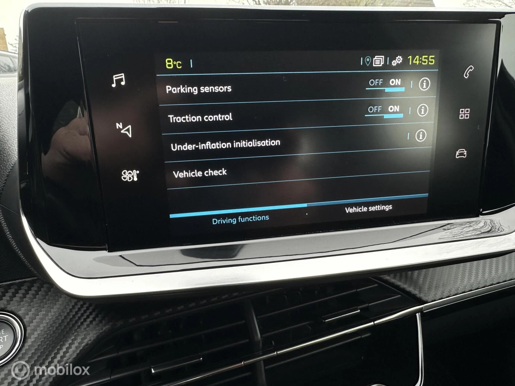 Hoofdafbeelding Peugeot e-208