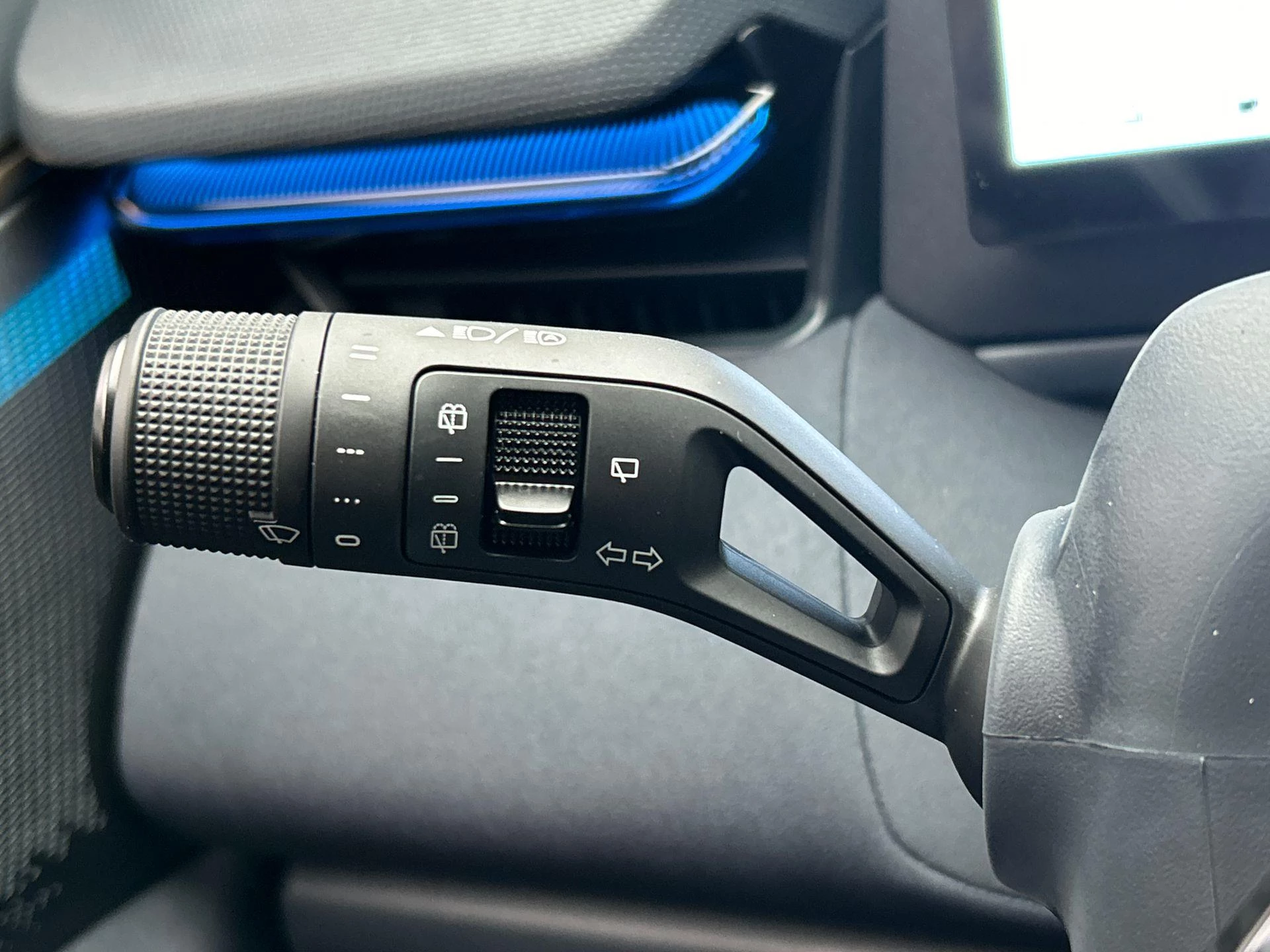 Hoofdafbeelding Lynk & Co 08