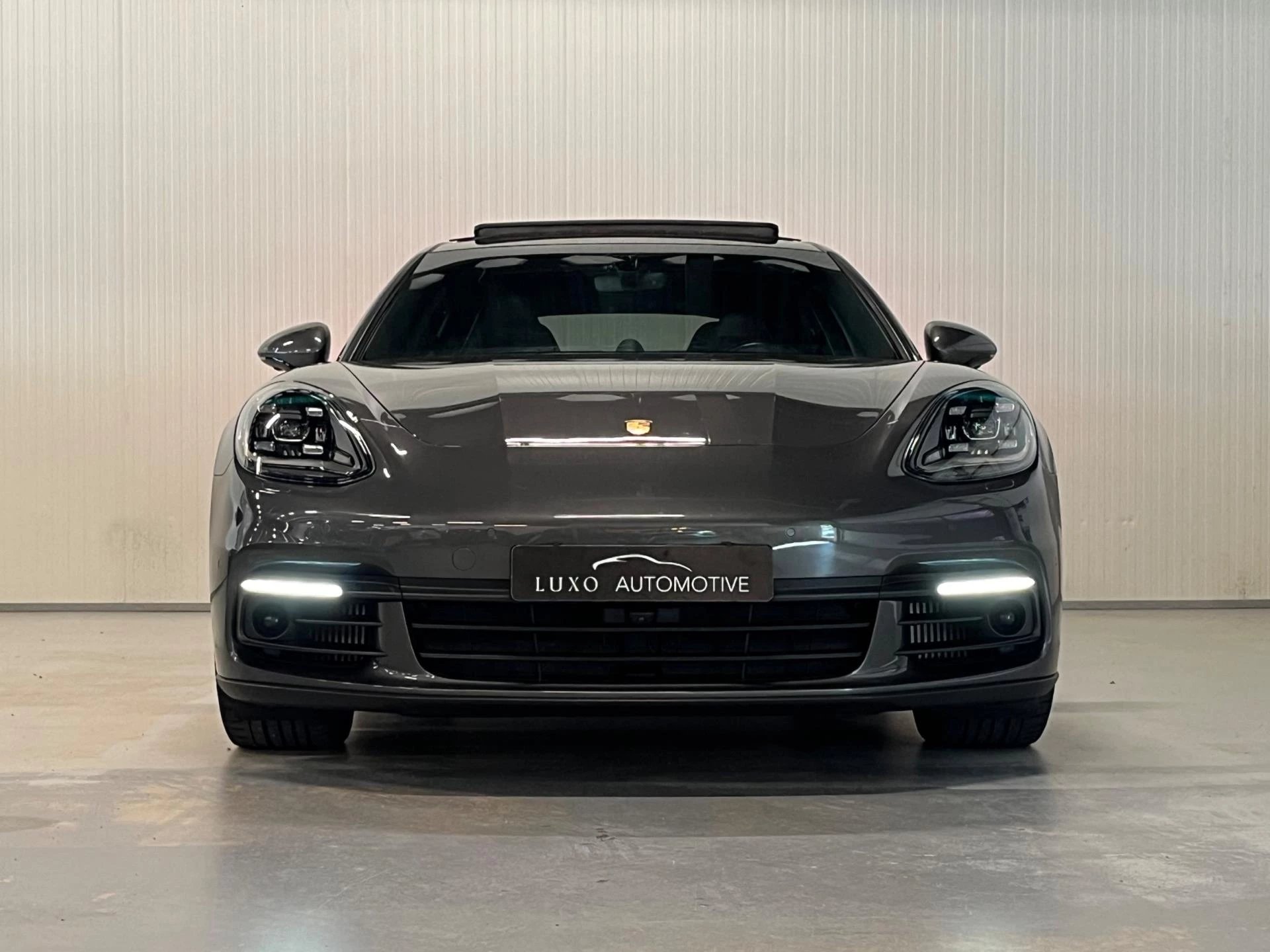 Hoofdafbeelding Porsche Panamera